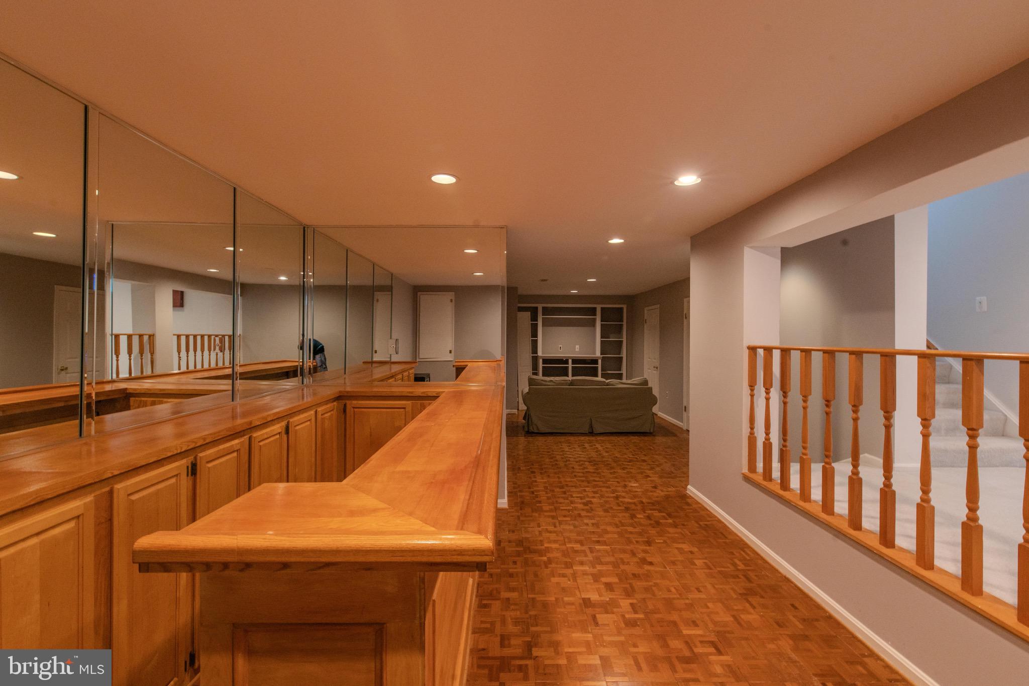 TIMBERLAWN - Residential