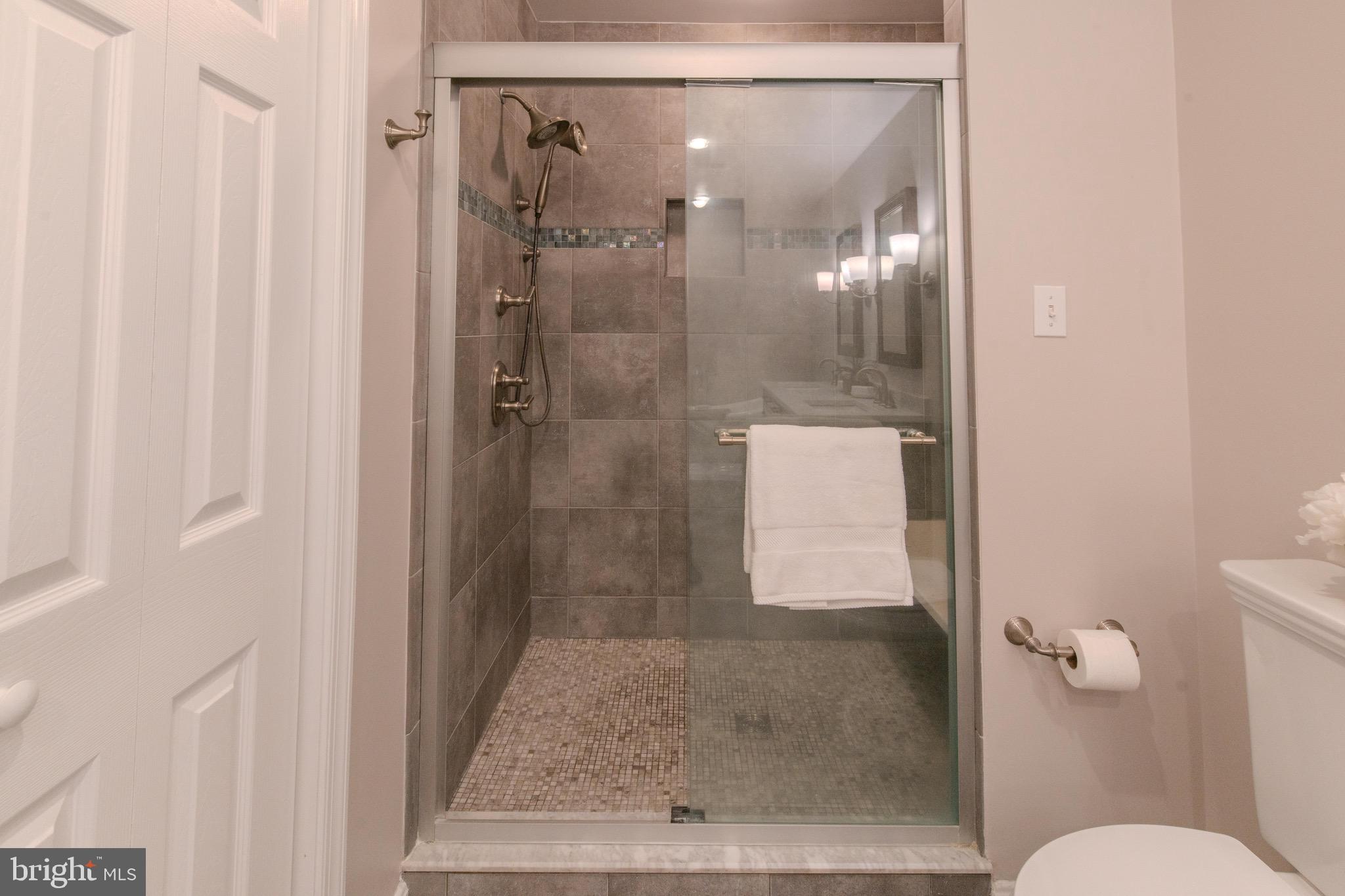 TIMBERLAWN - Residential