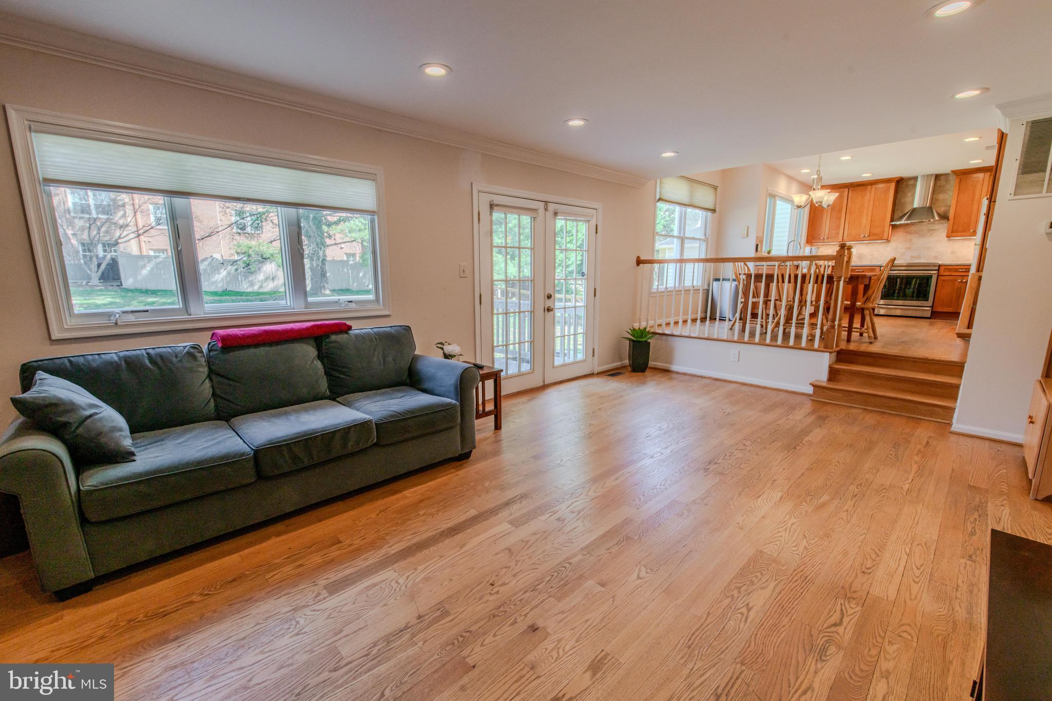 TIMBERLAWN - Residential