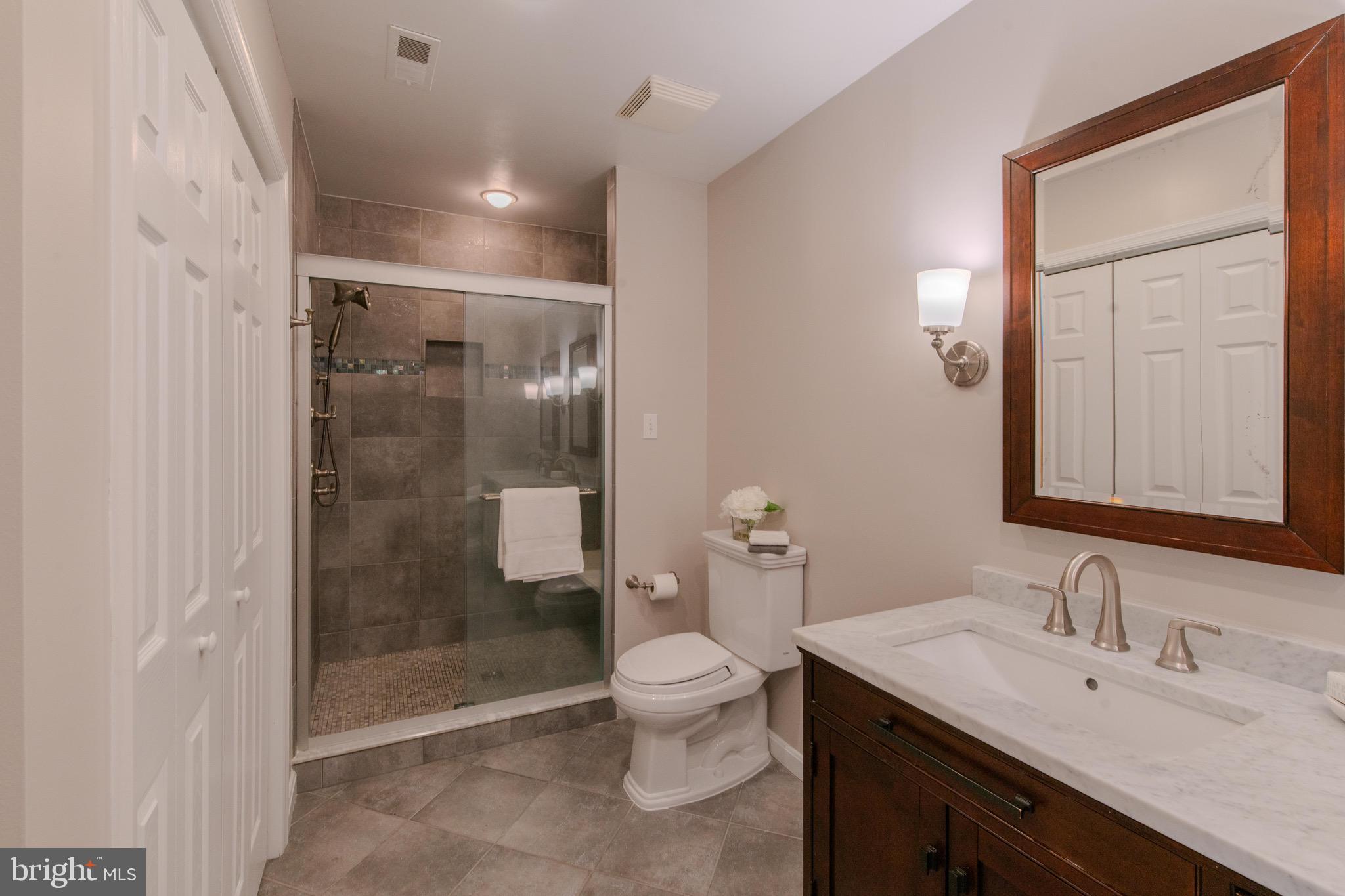 TIMBERLAWN - Residential