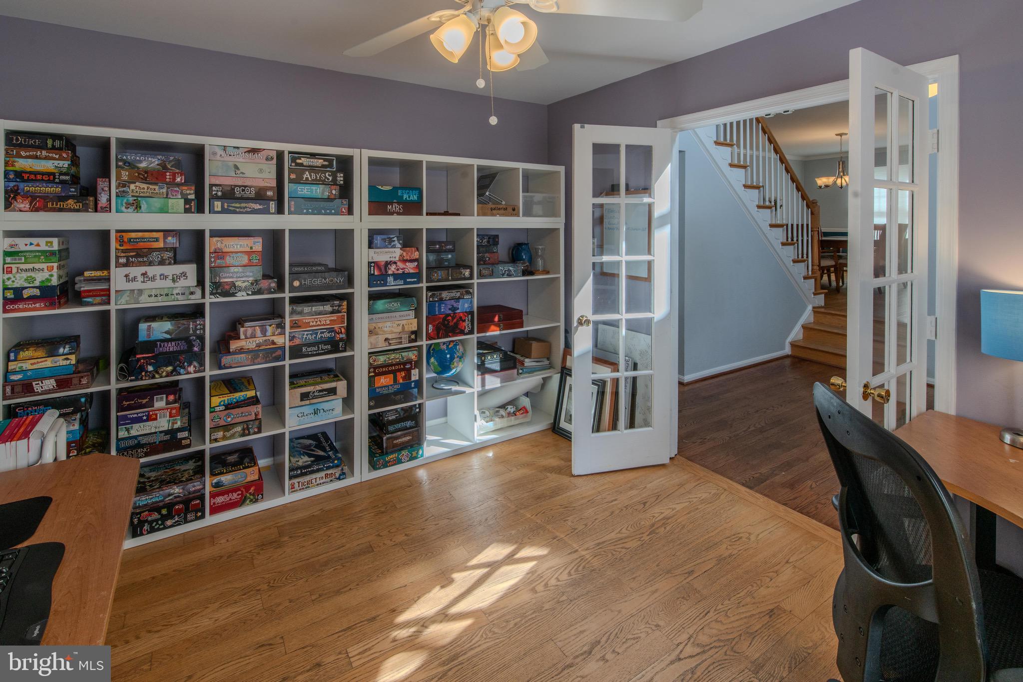 TIMBERLAWN - Residential