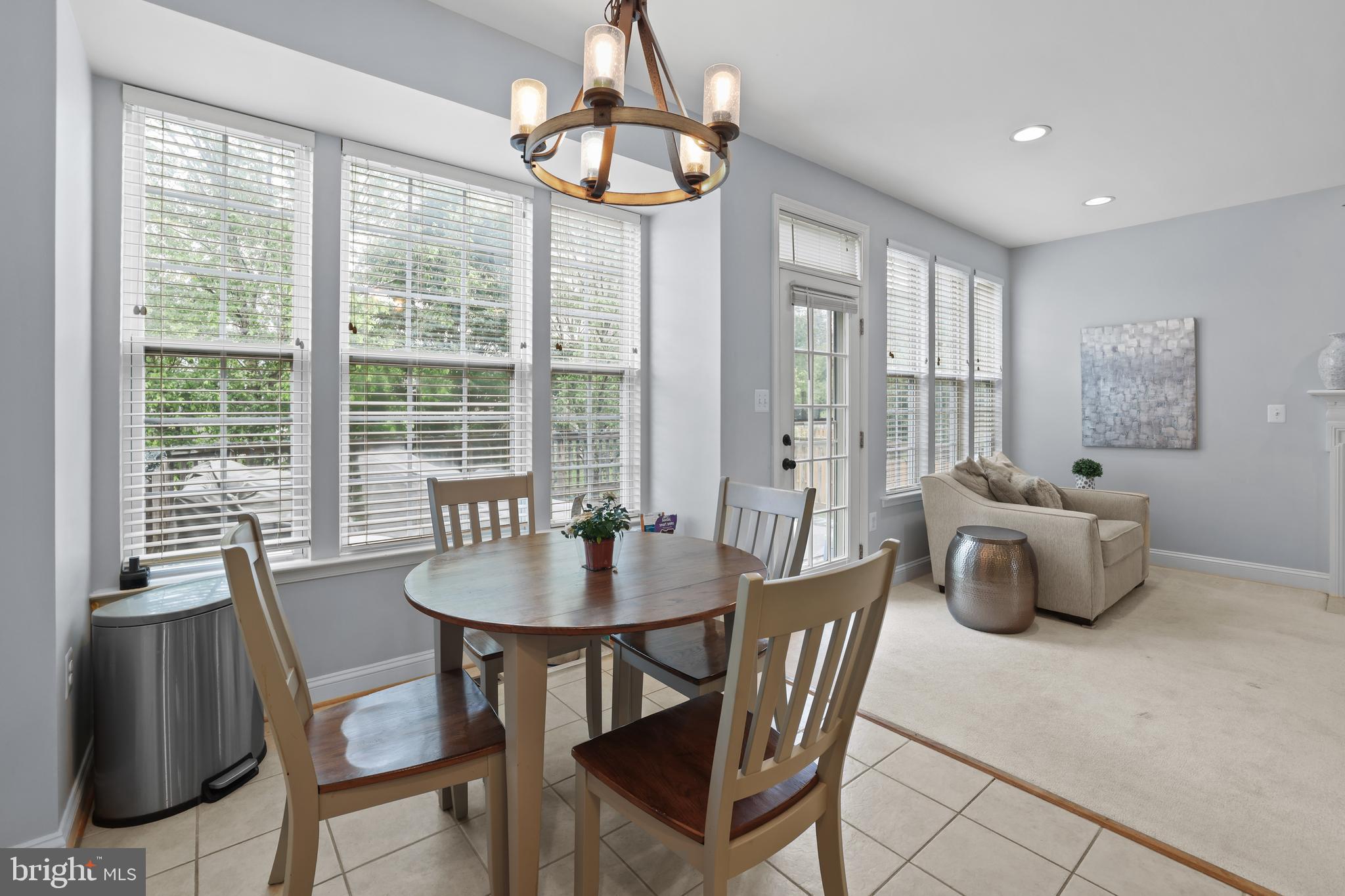 POTOMAC CROSSING - Residential