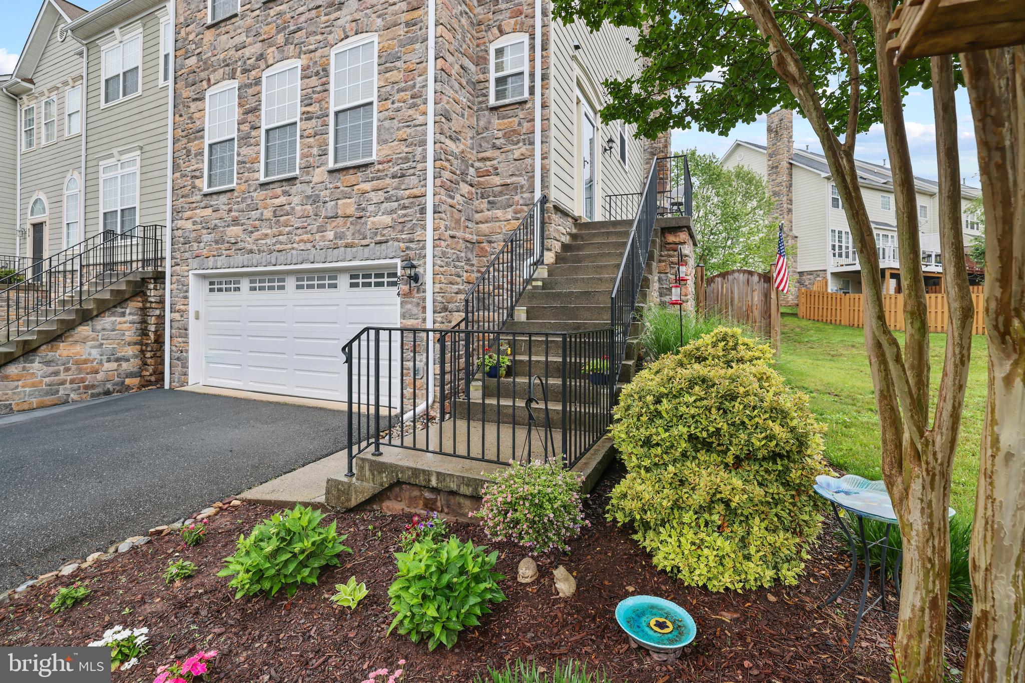 POTOMAC CROSSING - Residential