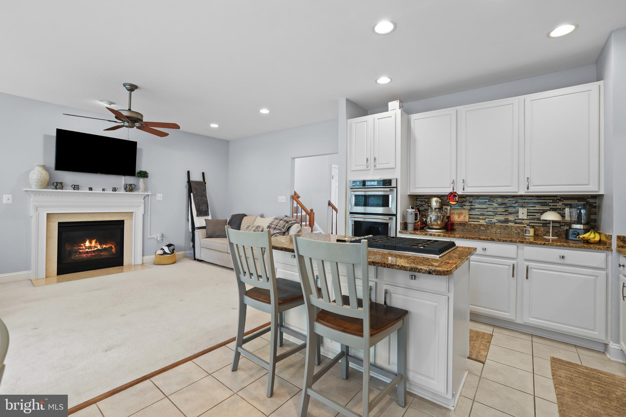 POTOMAC CROSSING - Residential