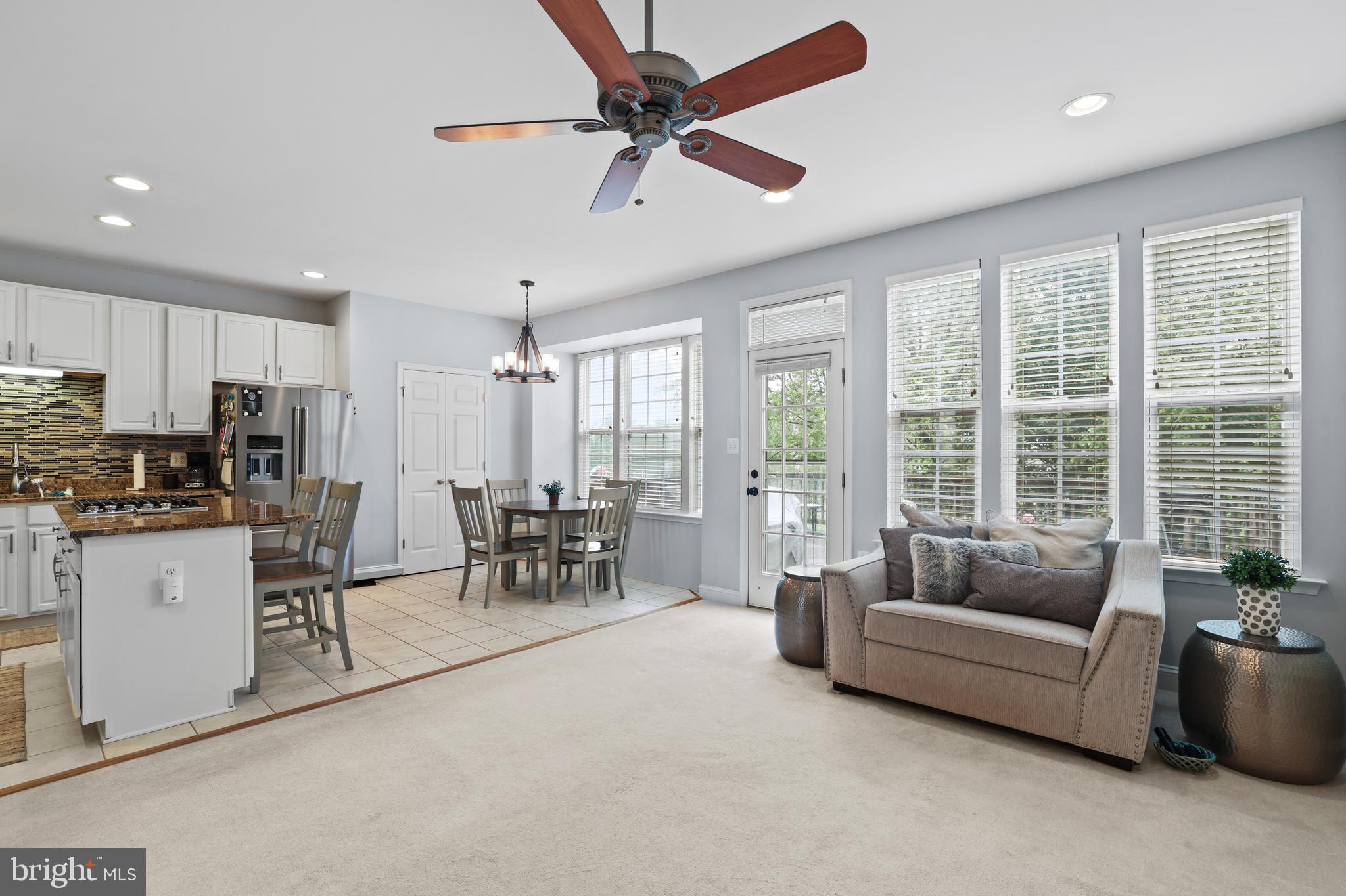 POTOMAC CROSSING - Residential