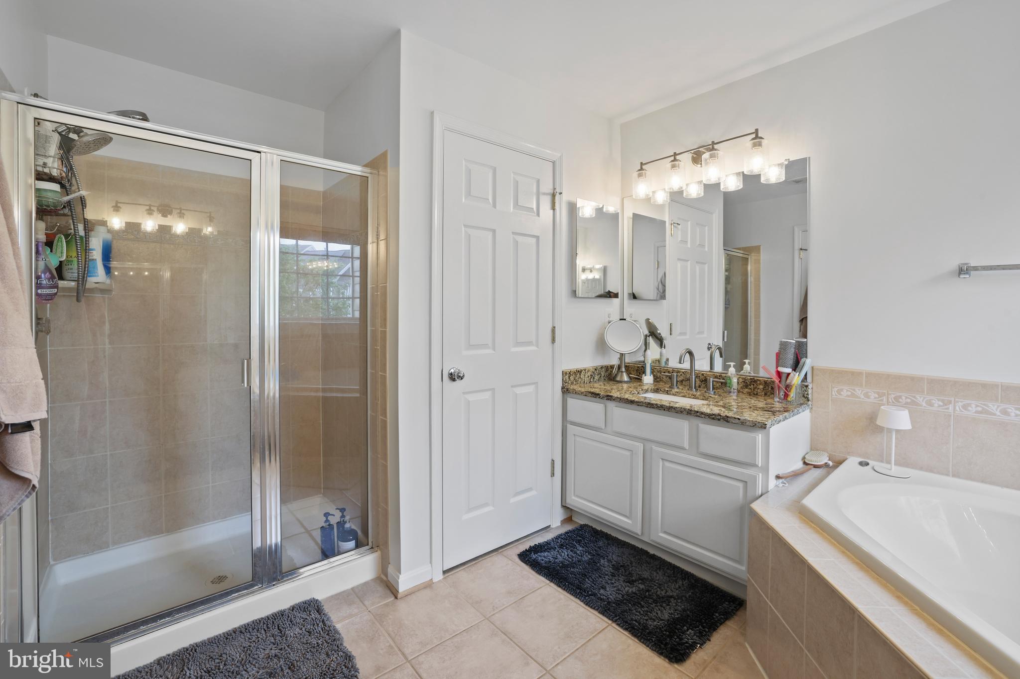 POTOMAC CROSSING - Residential