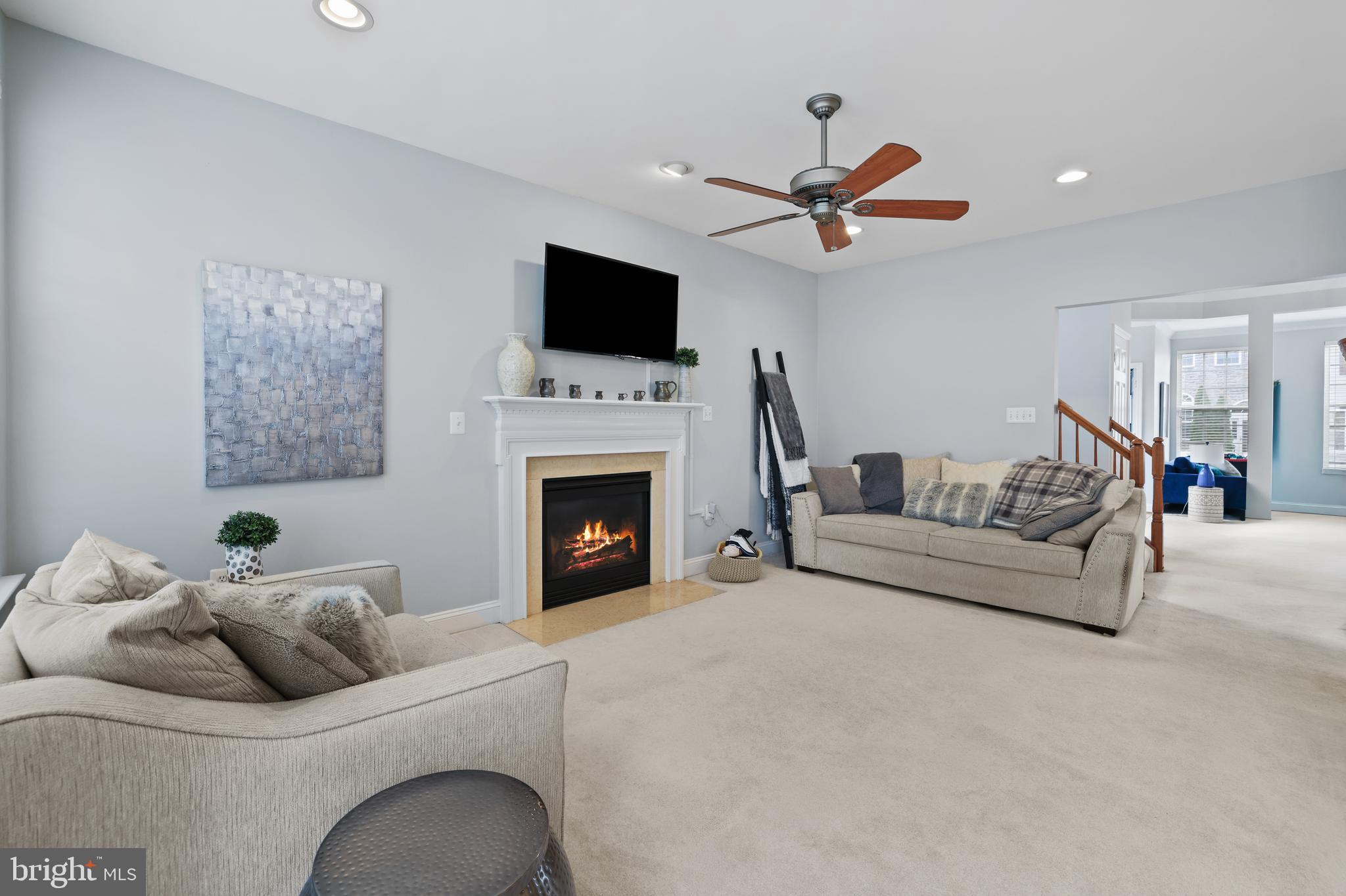 POTOMAC CROSSING - Residential