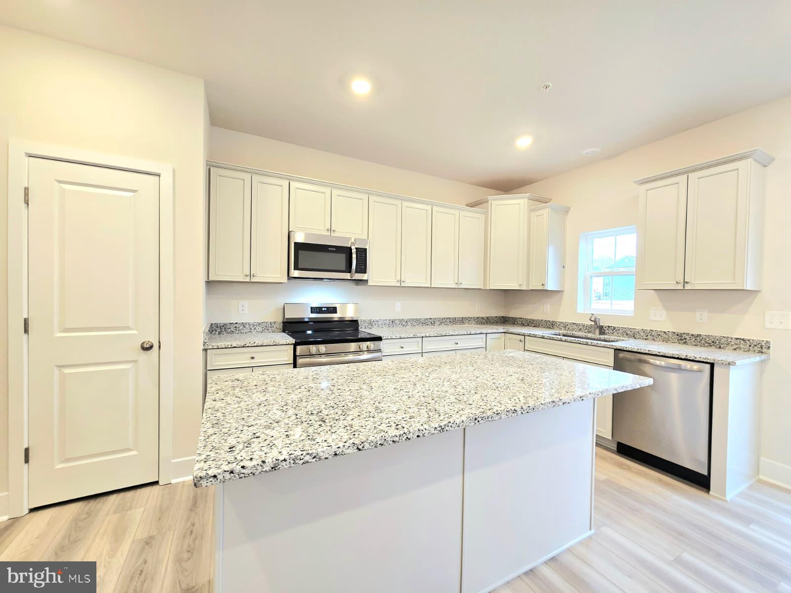 SAINT CHARLES - Residential