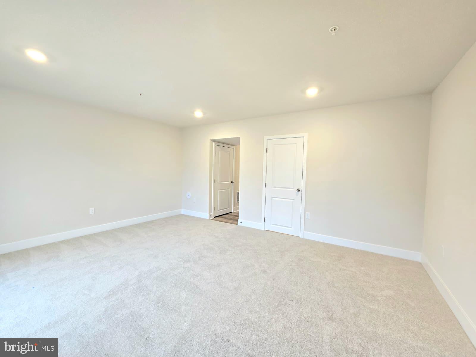 SAINT CHARLES - Residential