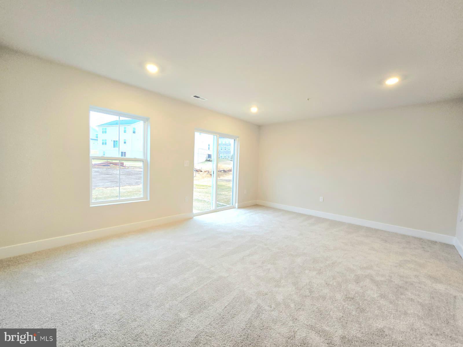 SAINT CHARLES - Residential