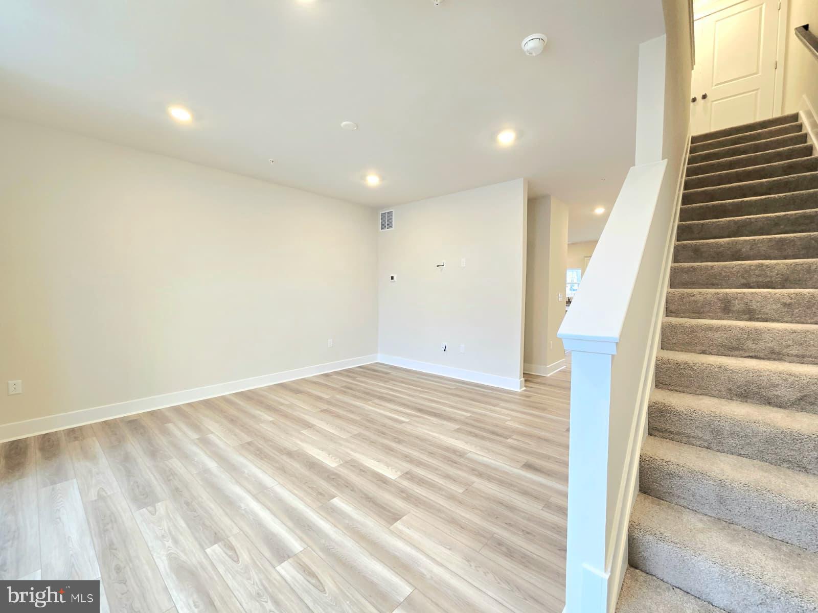 SAINT CHARLES - Residential