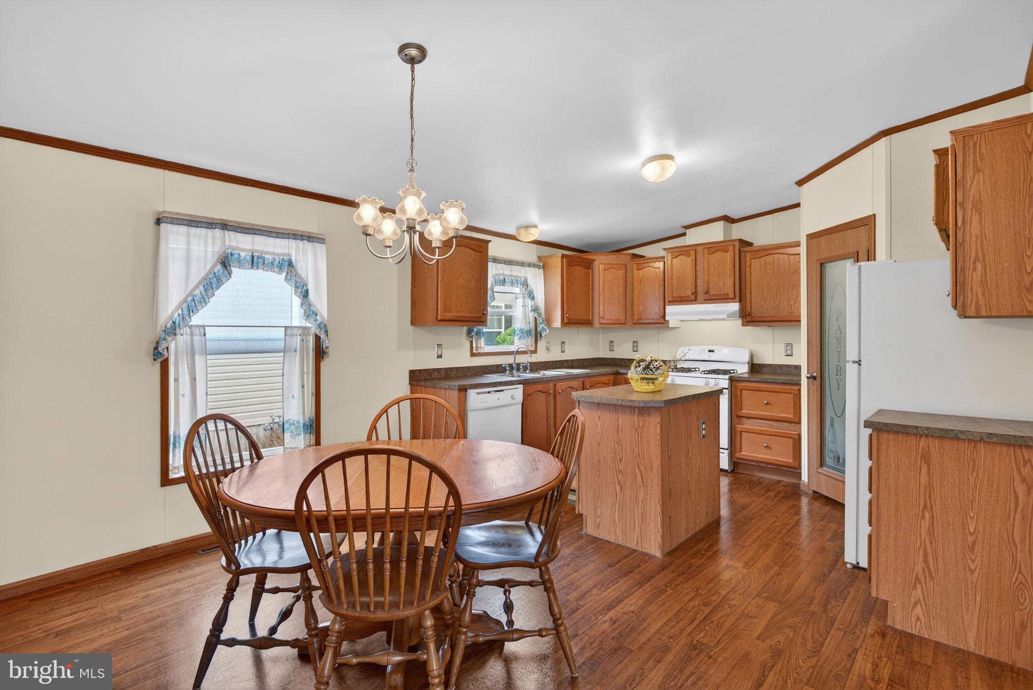 VILLAGES AT GREENFIELD - Residential