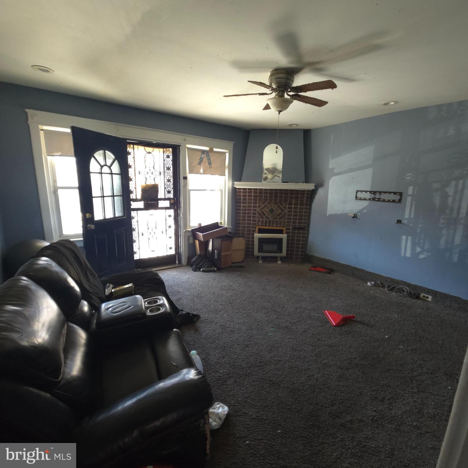 PHILADELPHIA (SOUTHWEST) - Residential