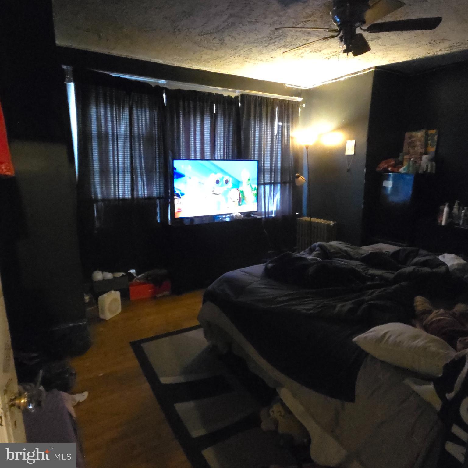 PHILADELPHIA (SOUTHWEST) - Residential