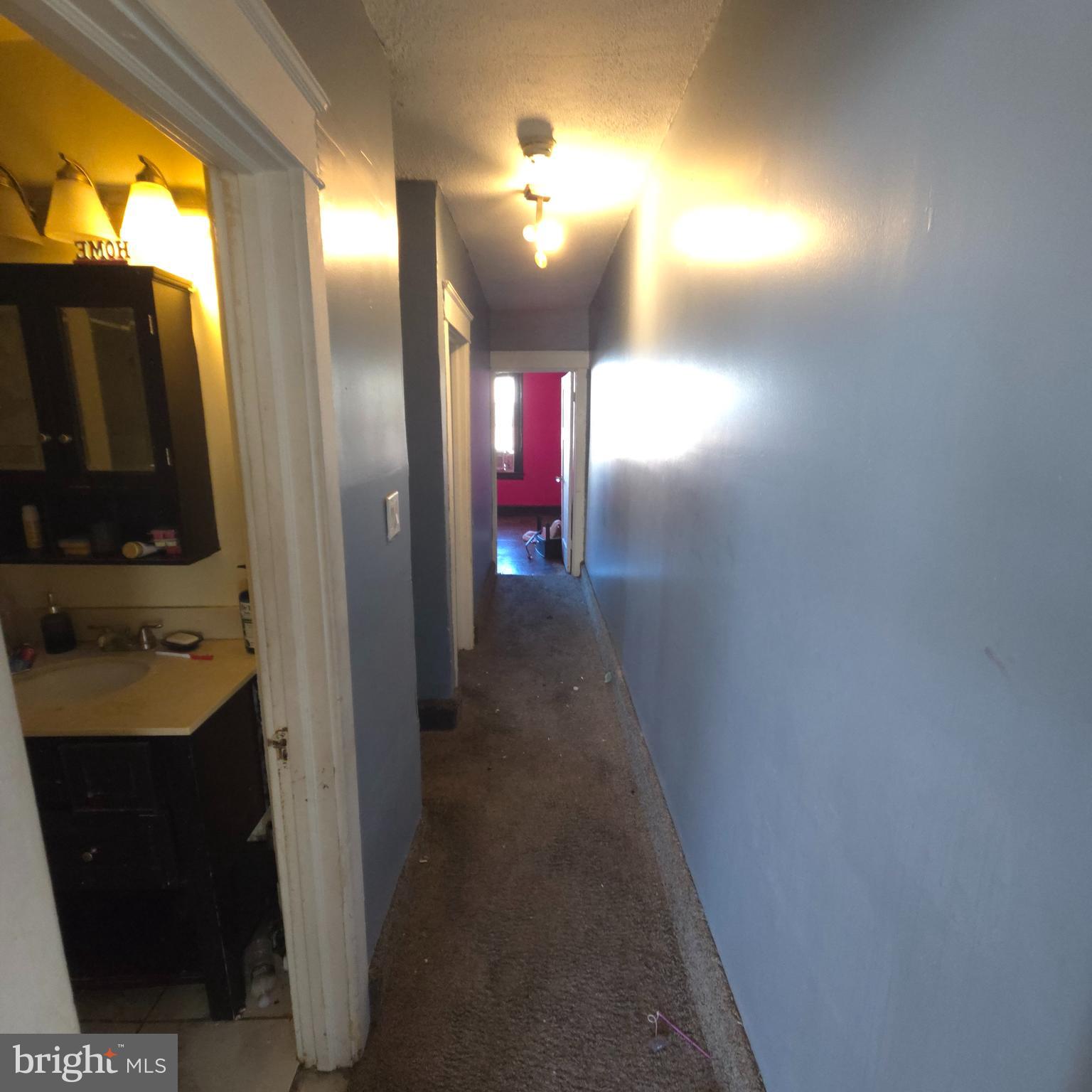 PHILADELPHIA (SOUTHWEST) - Residential