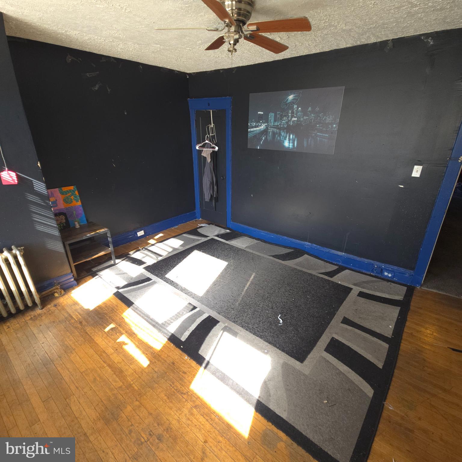 PHILADELPHIA (SOUTHWEST) - Residential