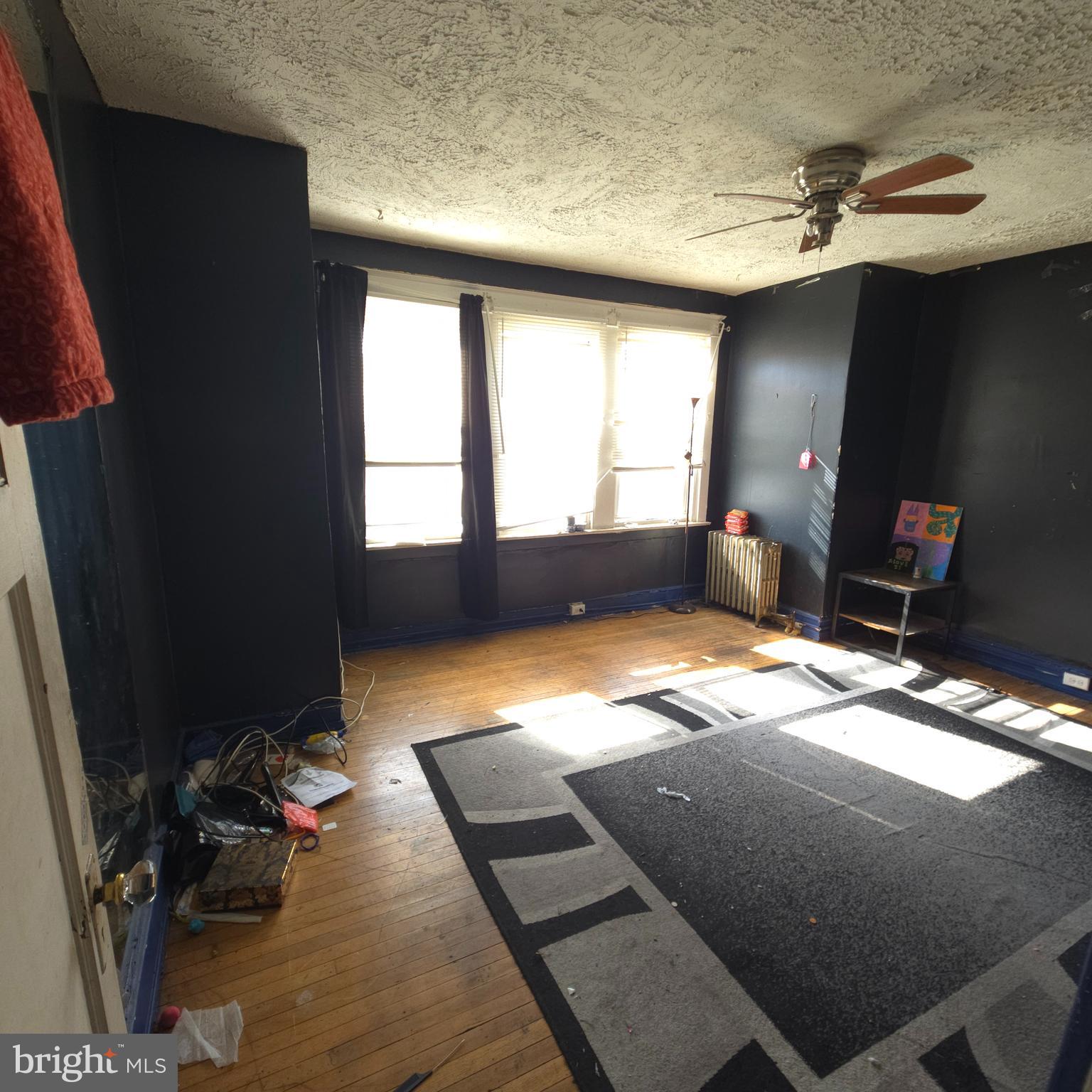 PHILADELPHIA (SOUTHWEST) - Residential