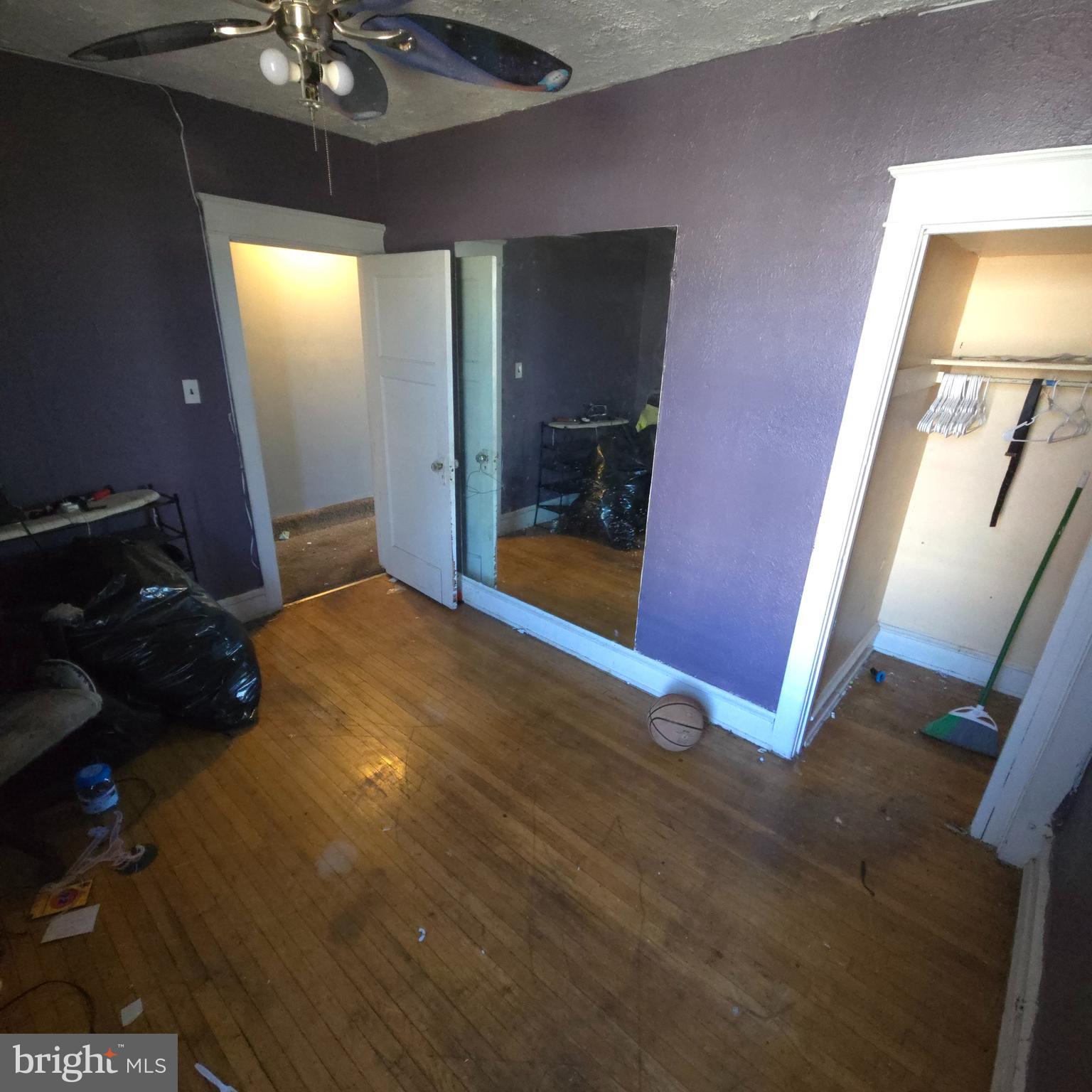 PHILADELPHIA (SOUTHWEST) - Residential