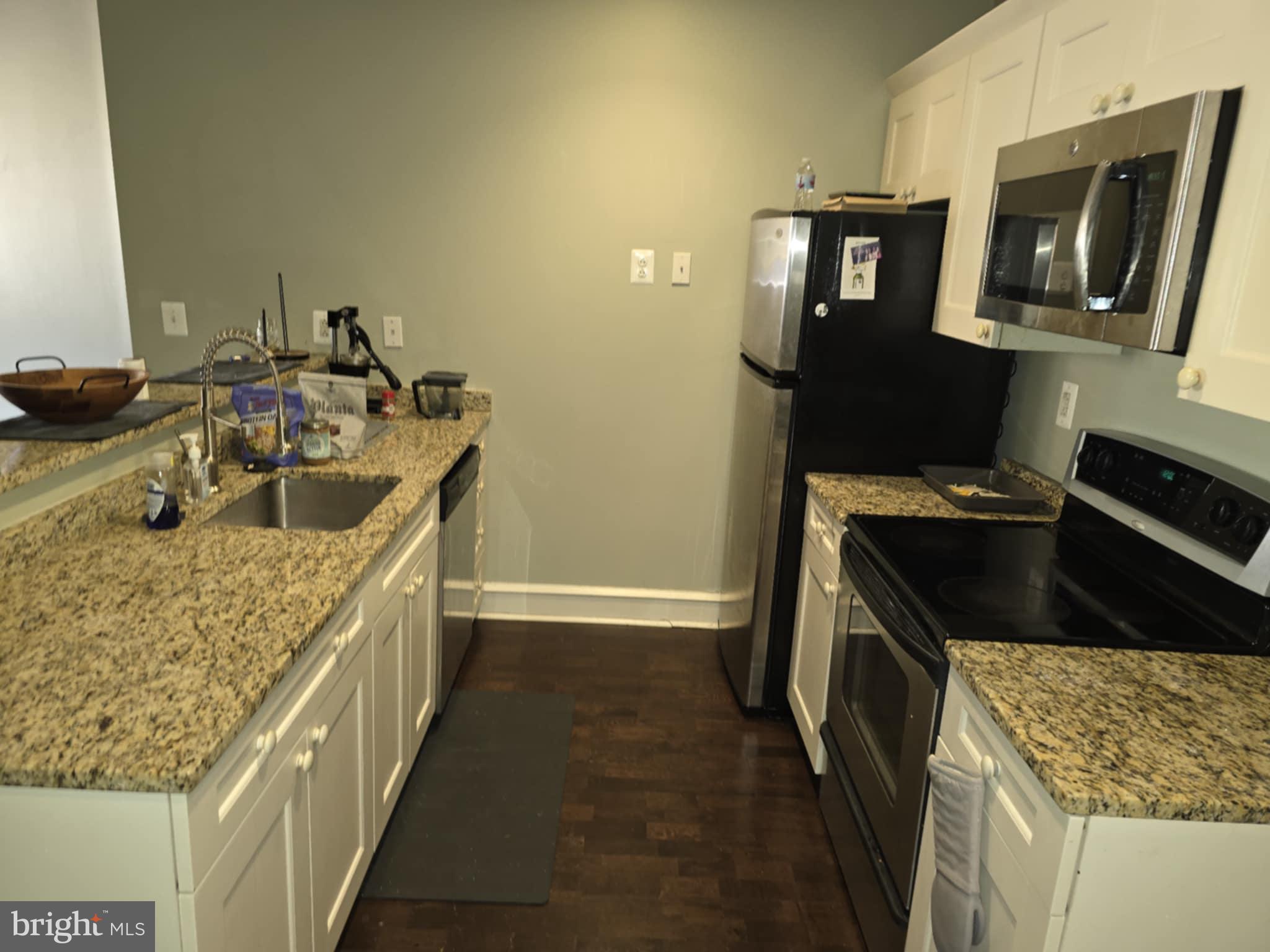 OLD CITY - Residential