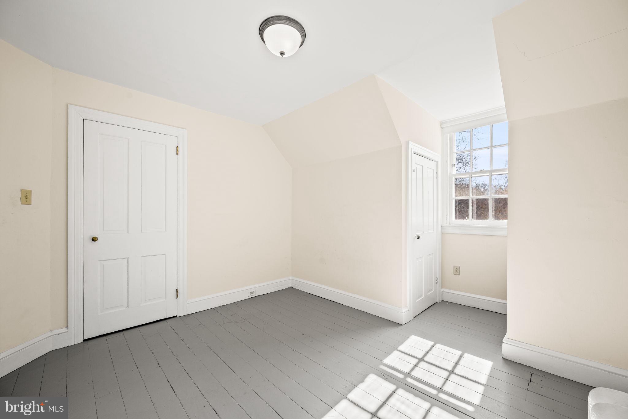 PENDLE HILL - Residential