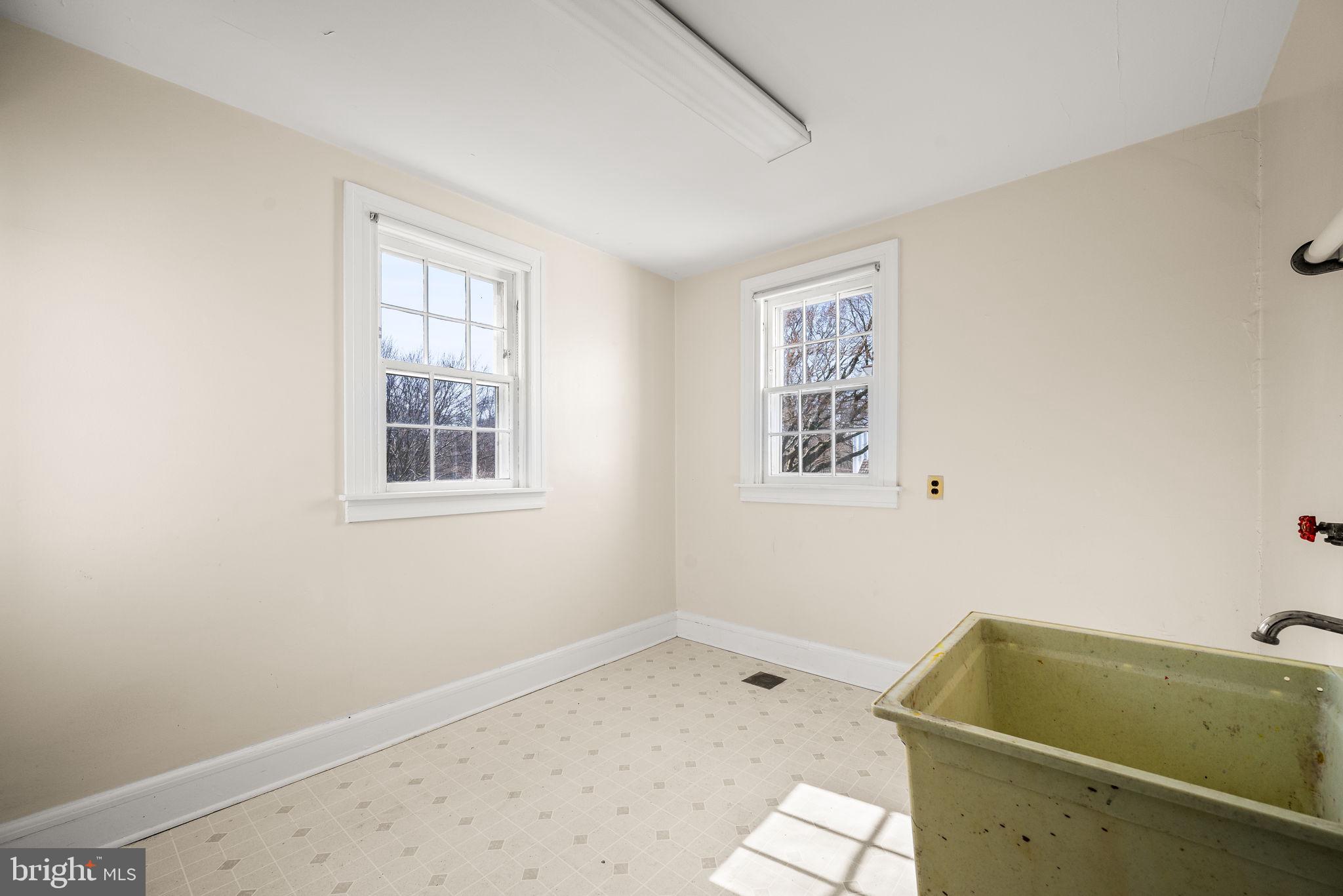 PENDLE HILL - Residential