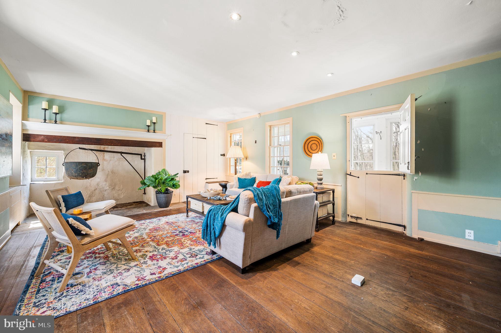 PENDLE HILL - Residential