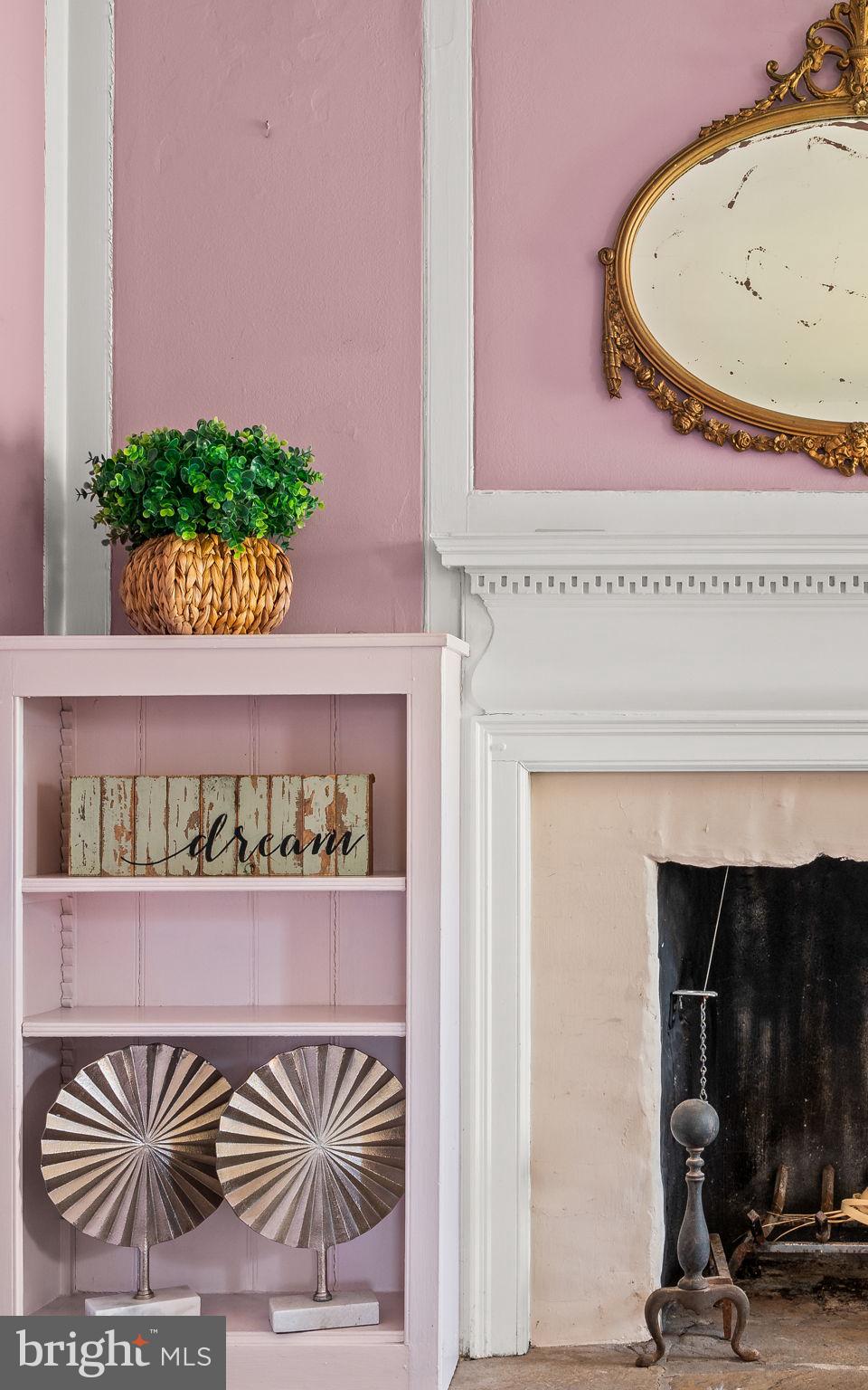 PENDLE HILL - Residential