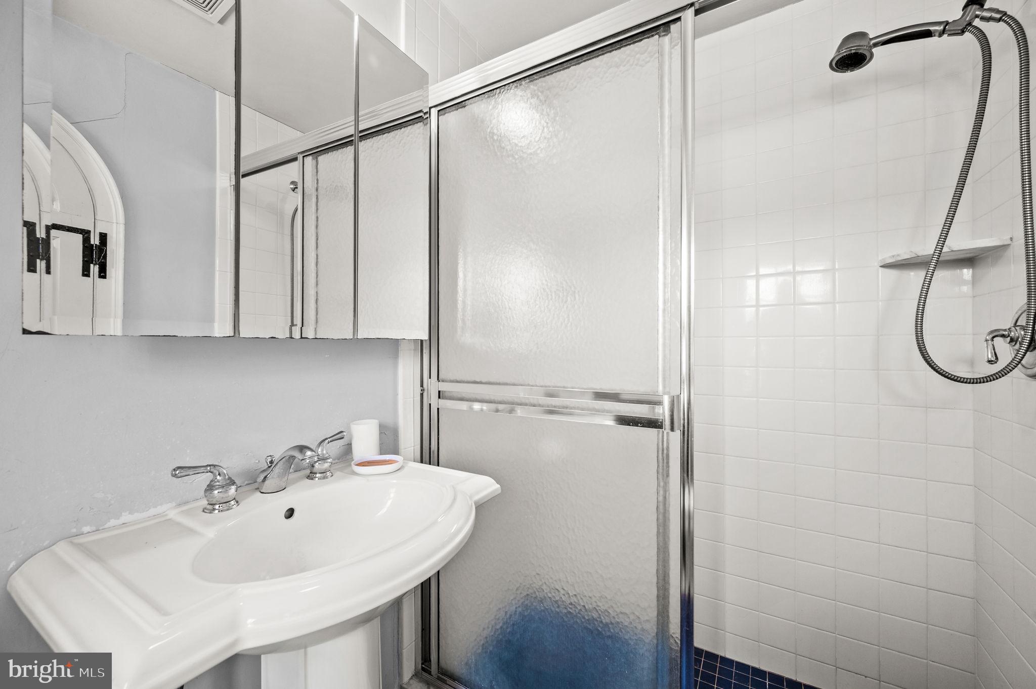 PENDLE HILL - Residential