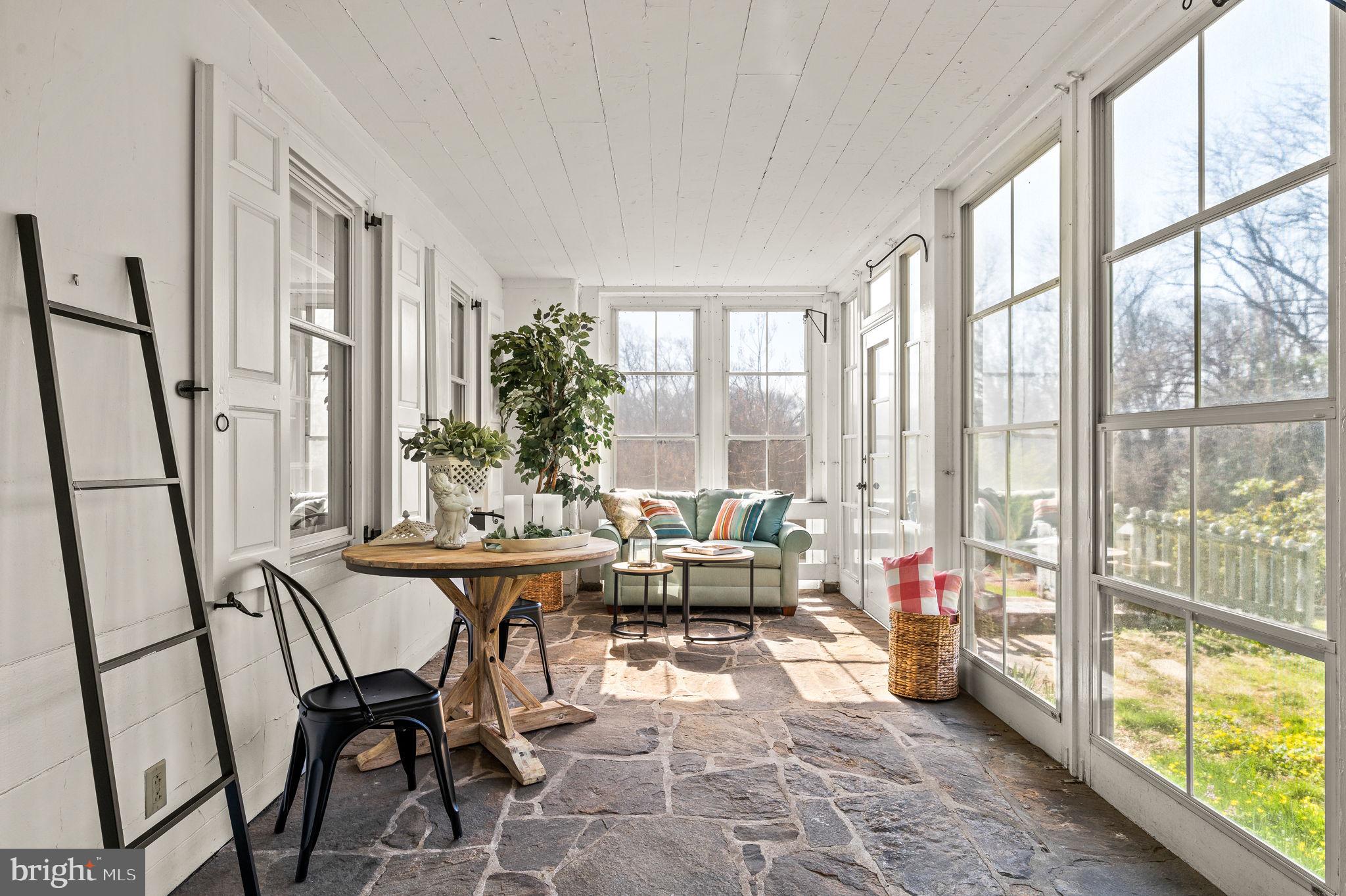 PENDLE HILL - Residential