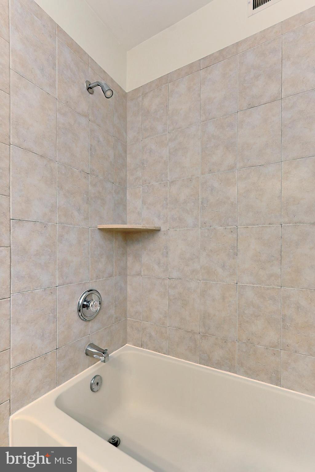 VILLAS AT COUNTRYSIDE - Residential