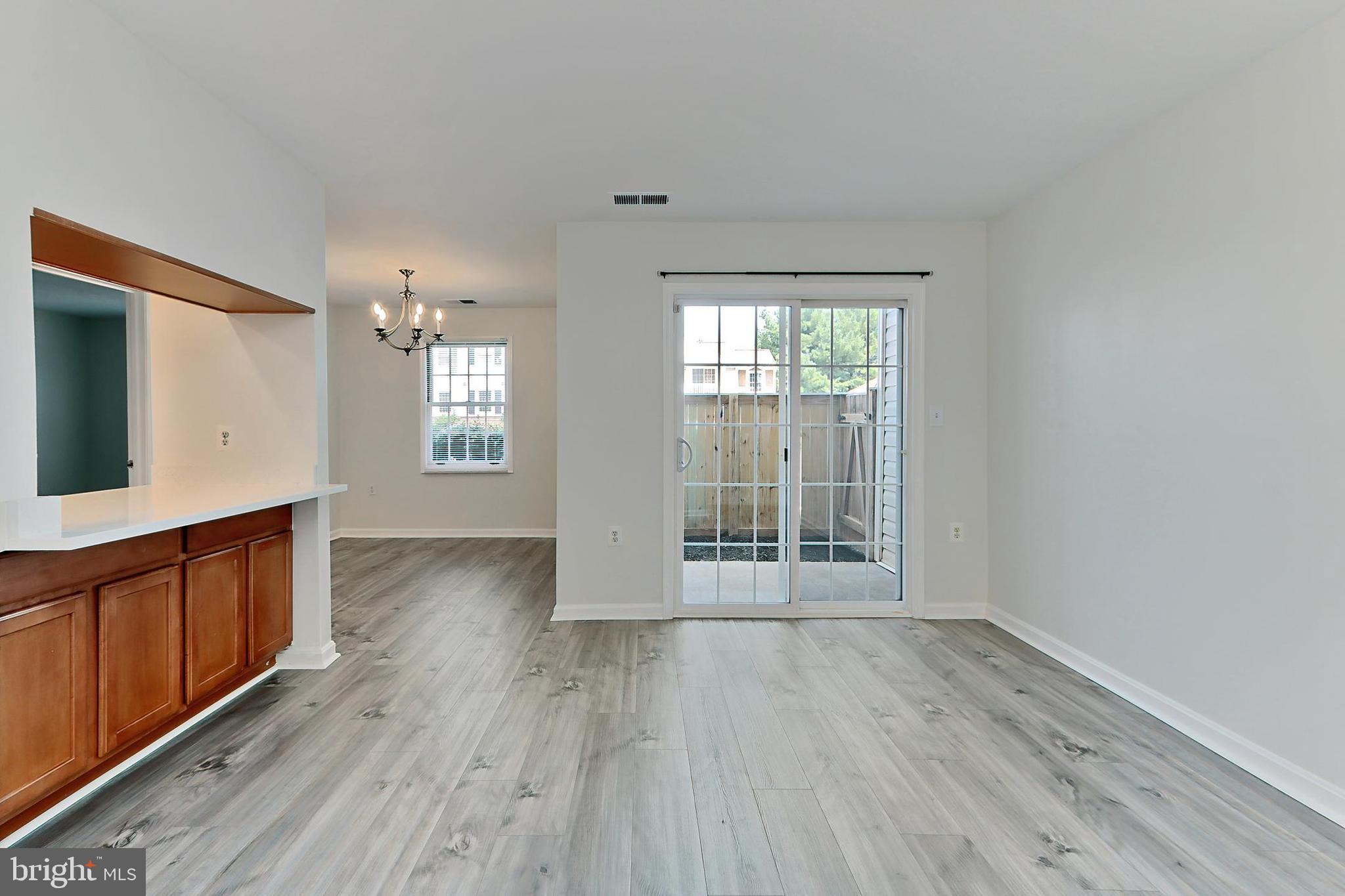 VILLAS AT COUNTRYSIDE - Residential