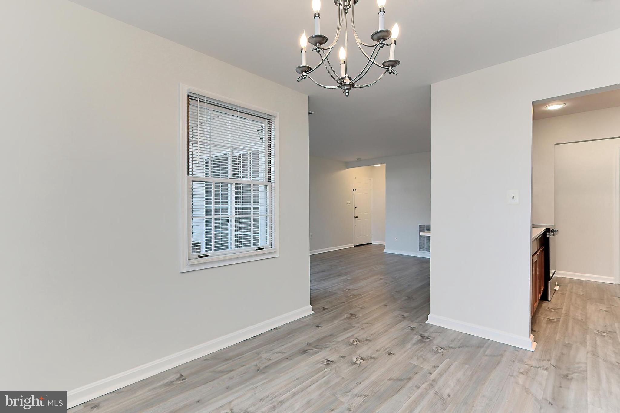 VILLAS AT COUNTRYSIDE - Residential