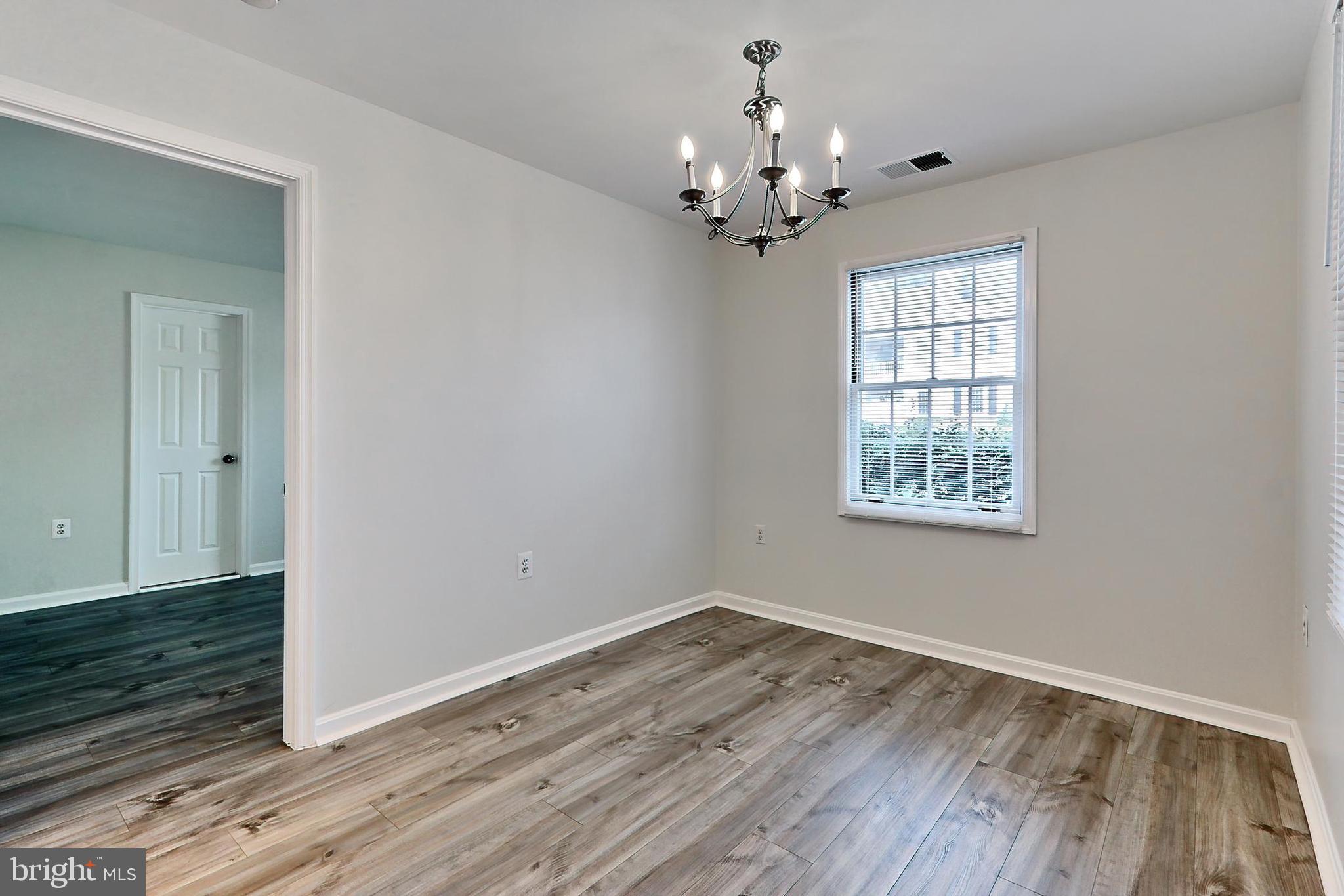 VILLAS AT COUNTRYSIDE - Residential