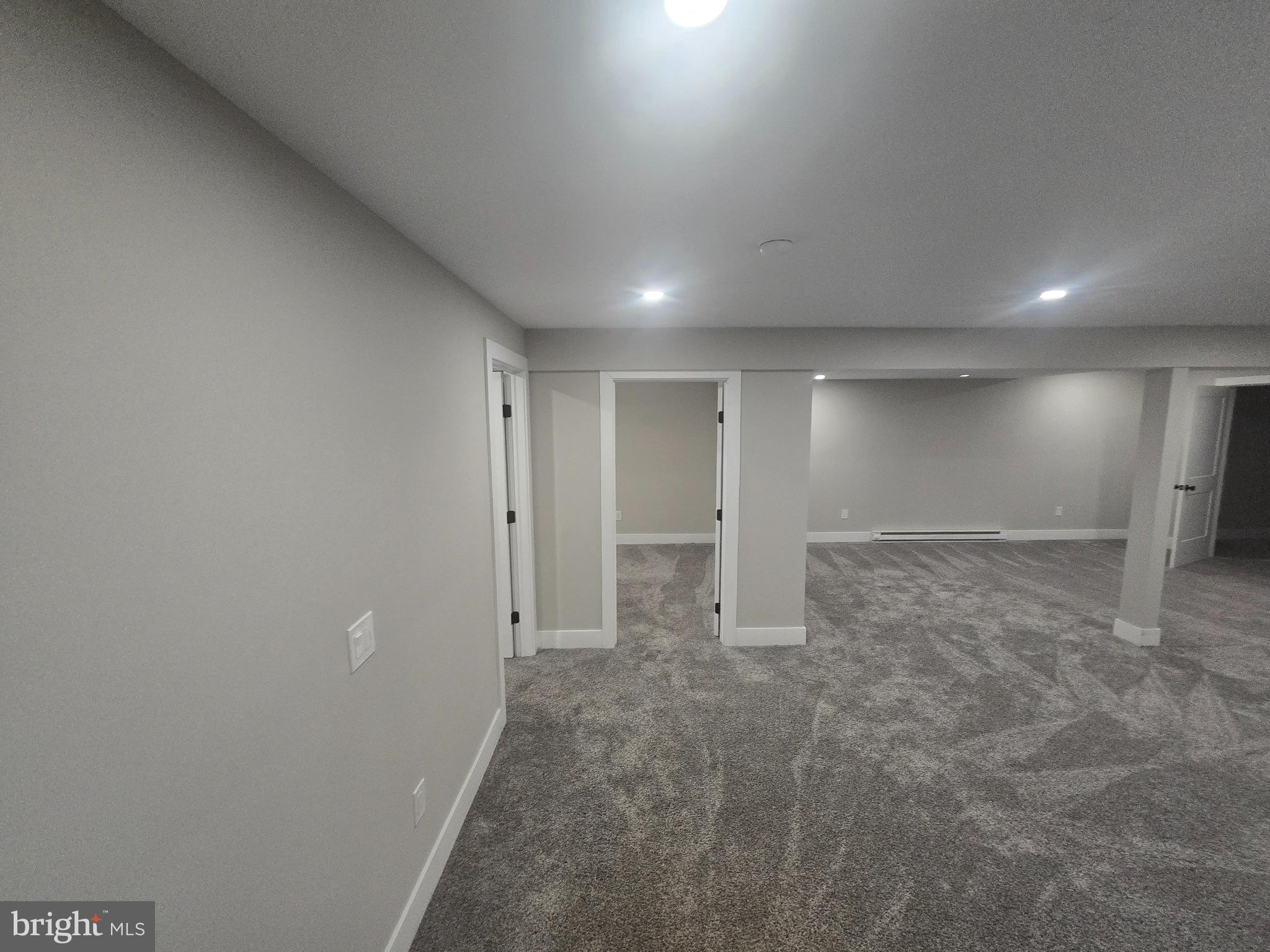 PEBBLE HILL - Residential