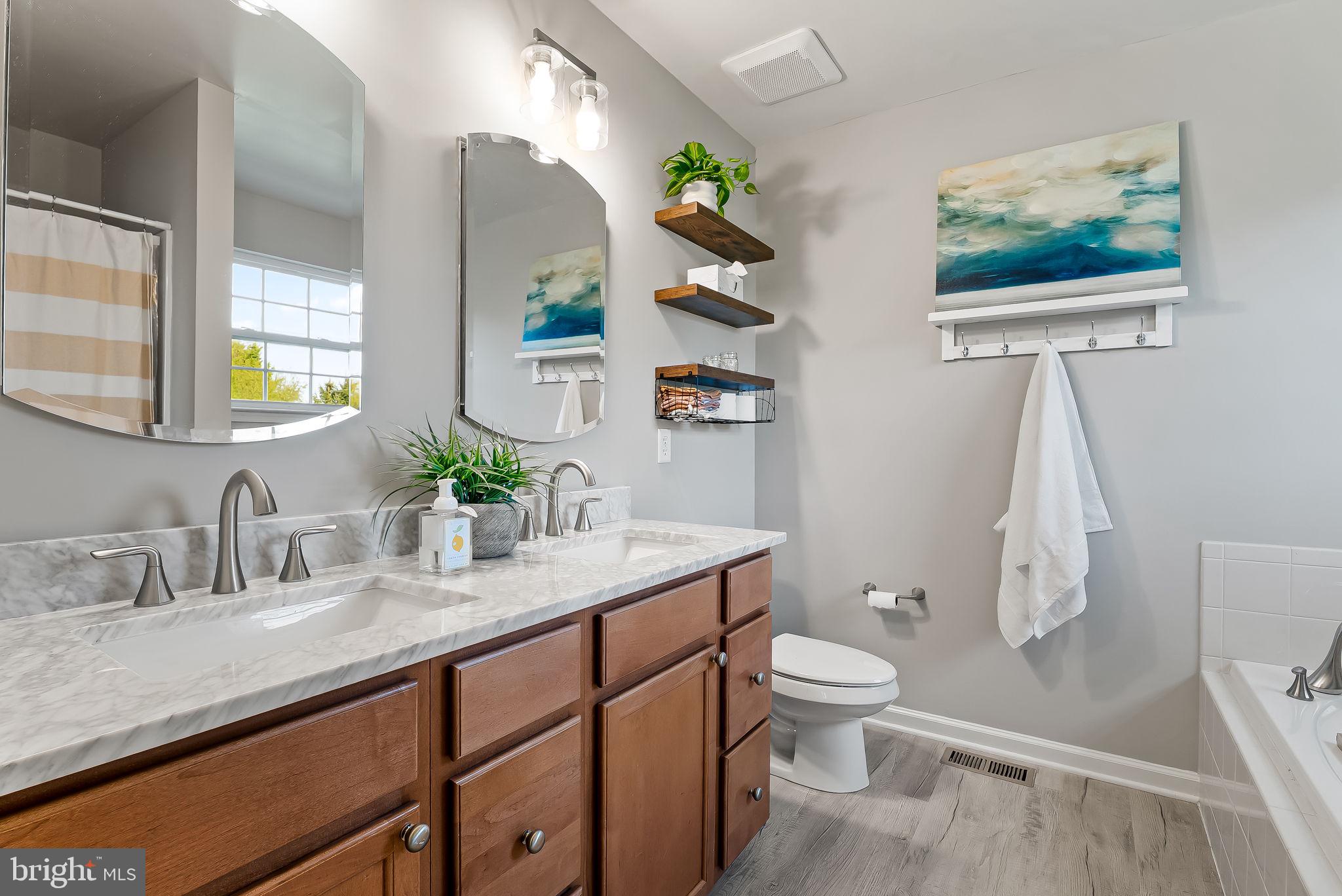 HALLIE HILL FARM - Residential