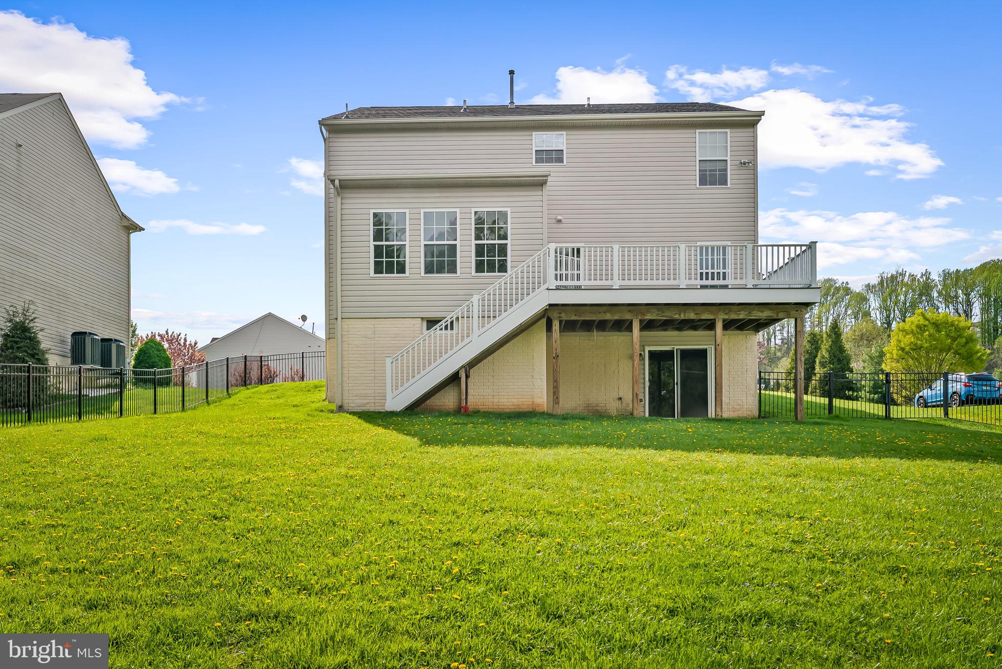 HALLIE HILL FARM - Residential