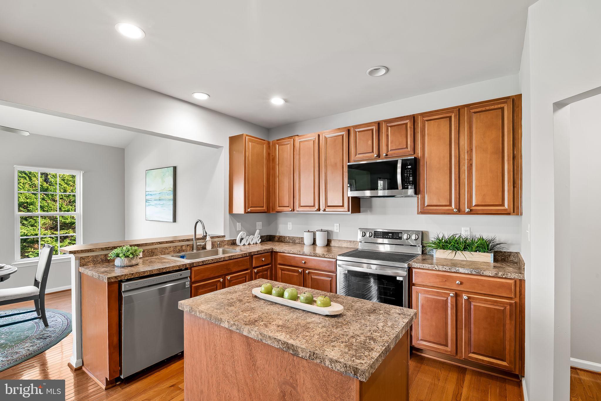 HALLIE HILL FARM - Residential