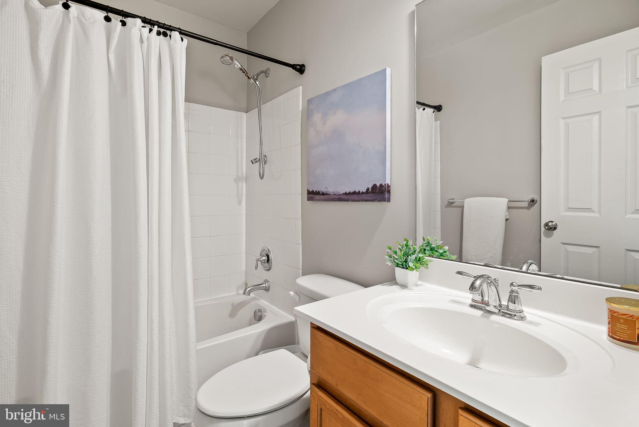 HALLIE HILL FARM - Residential