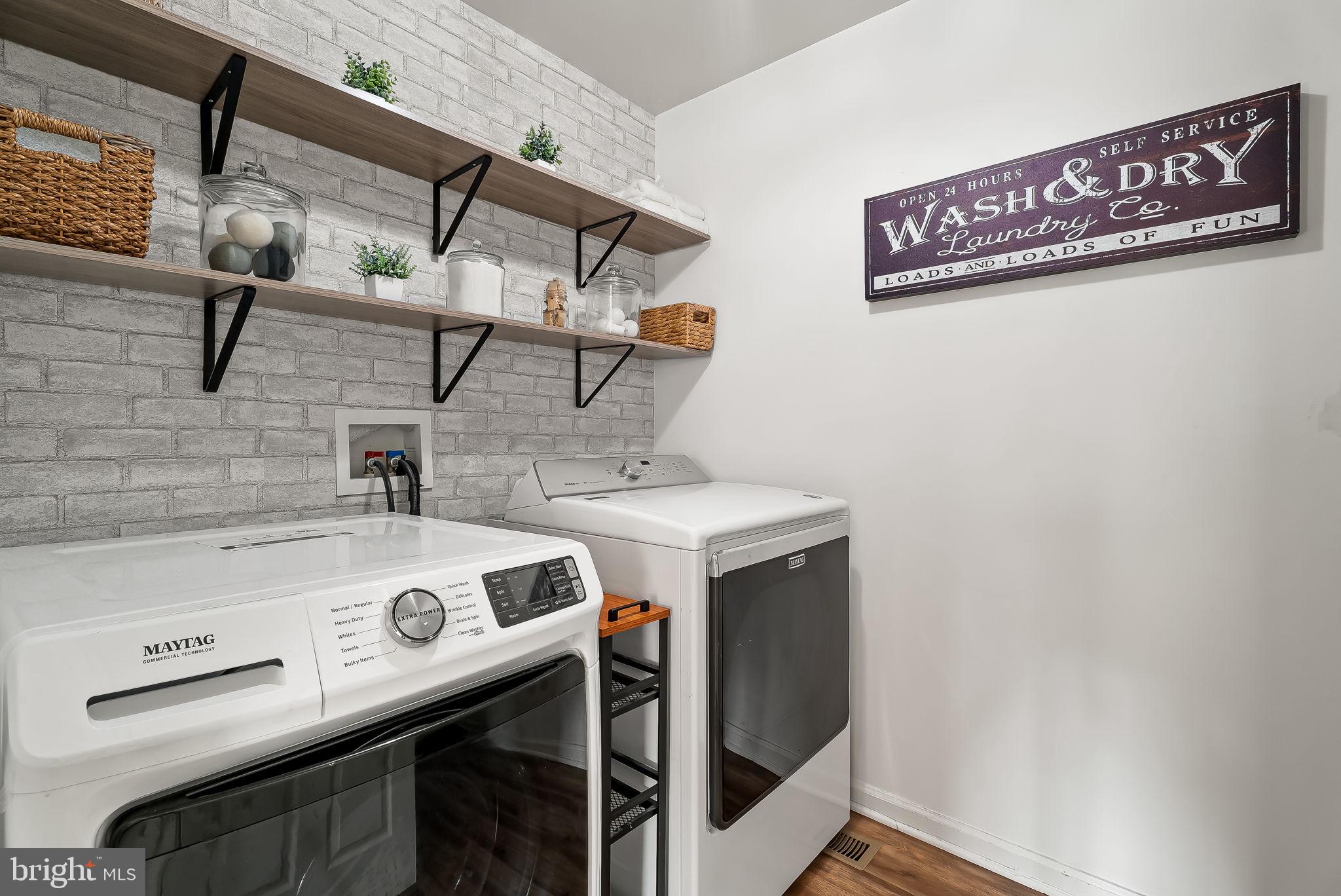 HALLIE HILL FARM - Residential