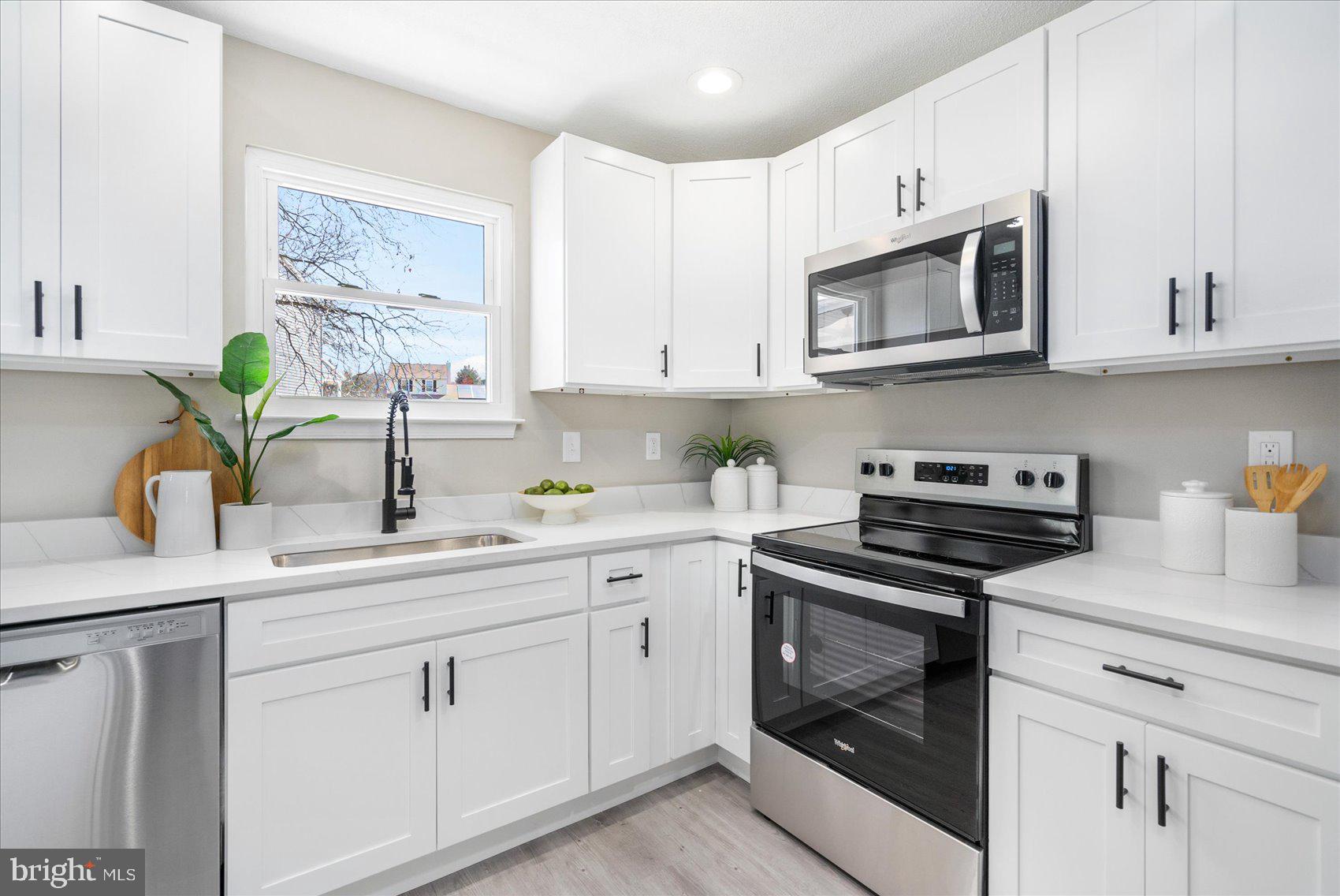 HARBOR VALLEY ESTATES - Residential