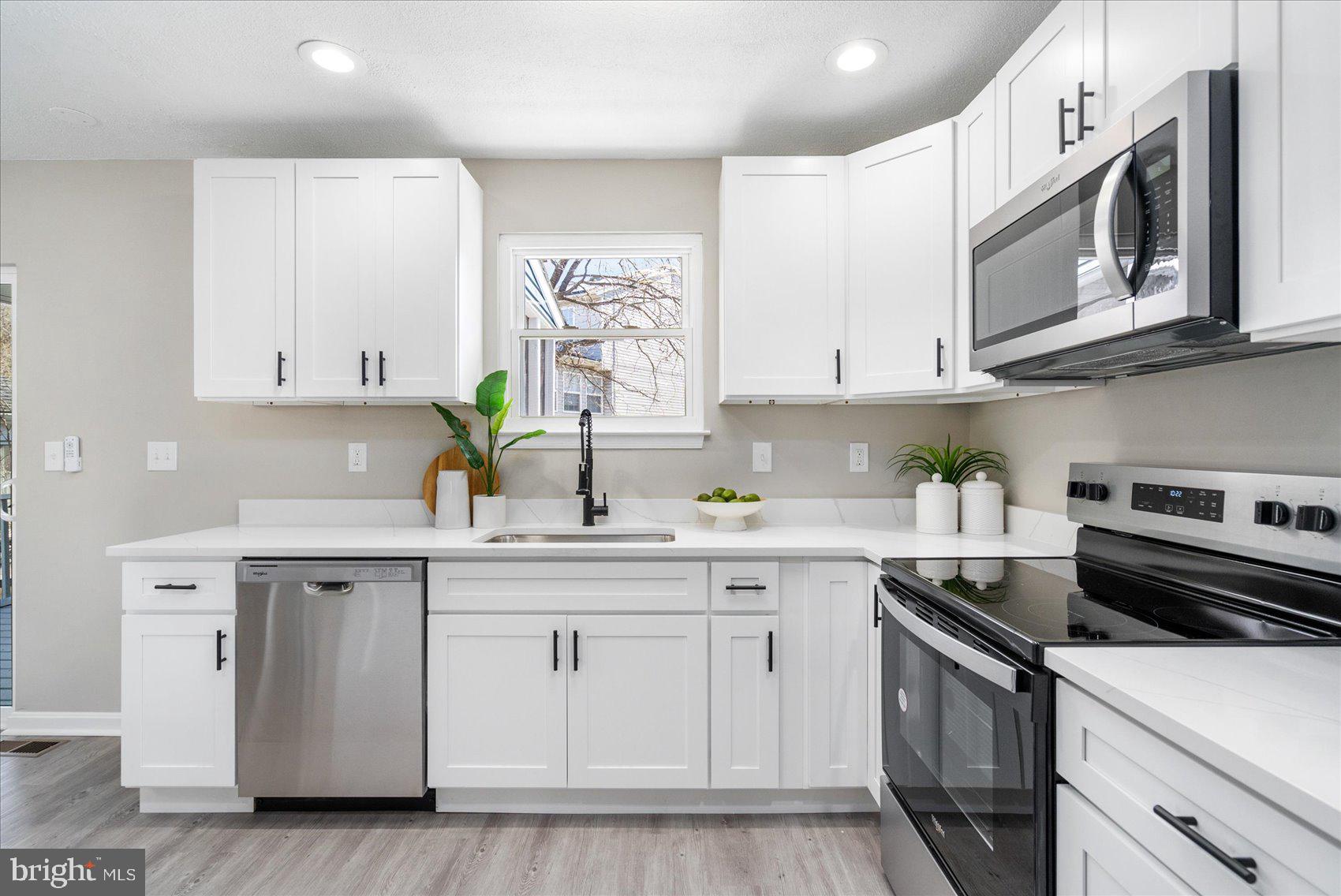 HARBOR VALLEY ESTATES - Residential