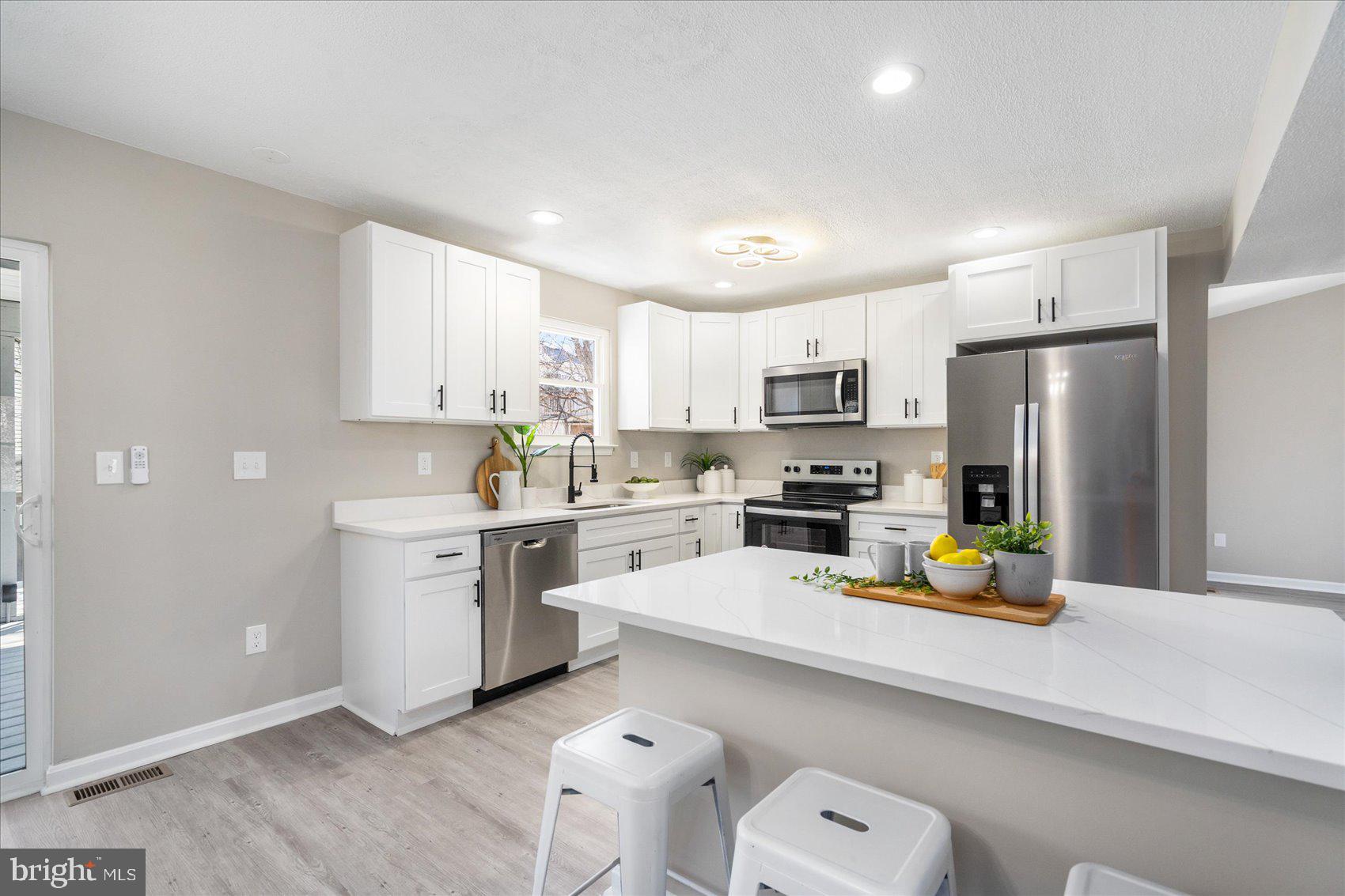 HARBOR VALLEY ESTATES - Residential