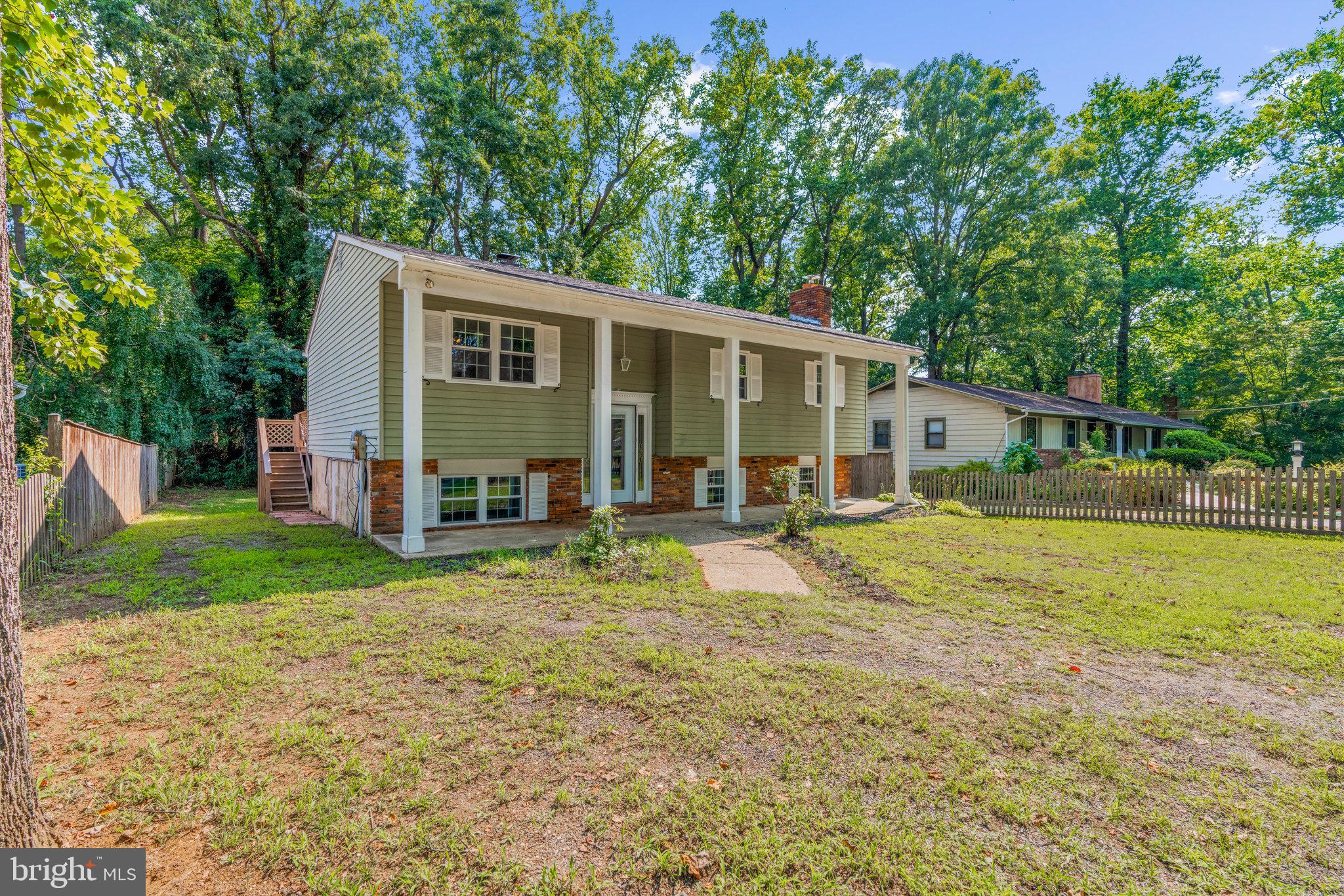 785 ROLLING VIEW DRIVE