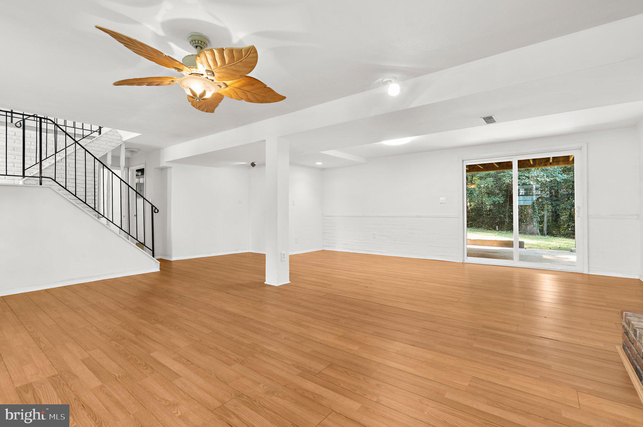 785 ROLLING VIEW DRIVE
