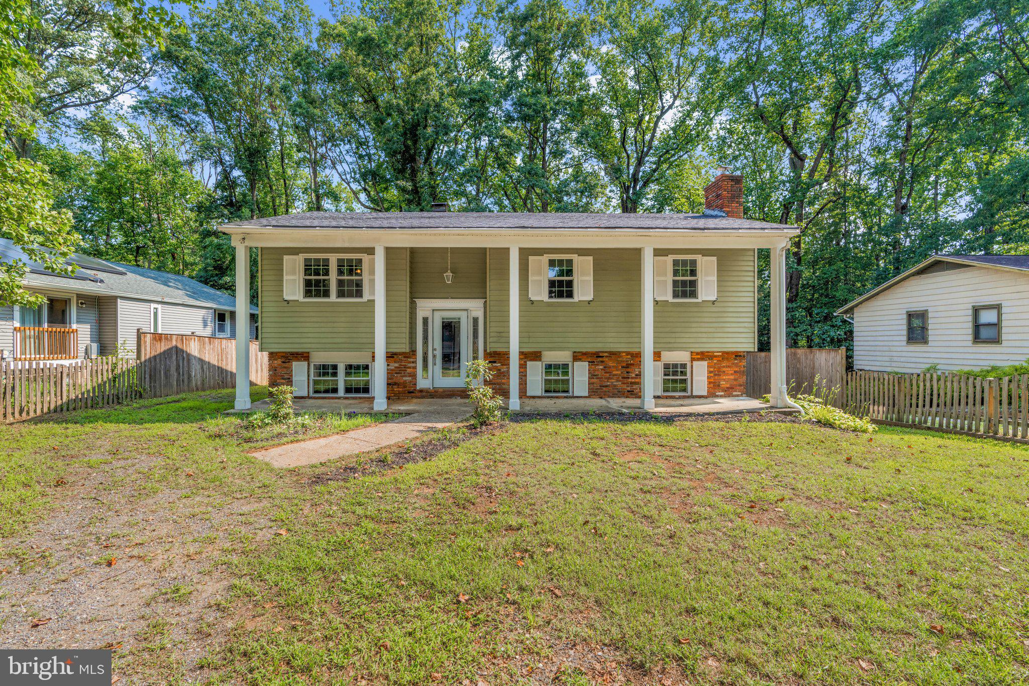 785 ROLLING VIEW DRIVE