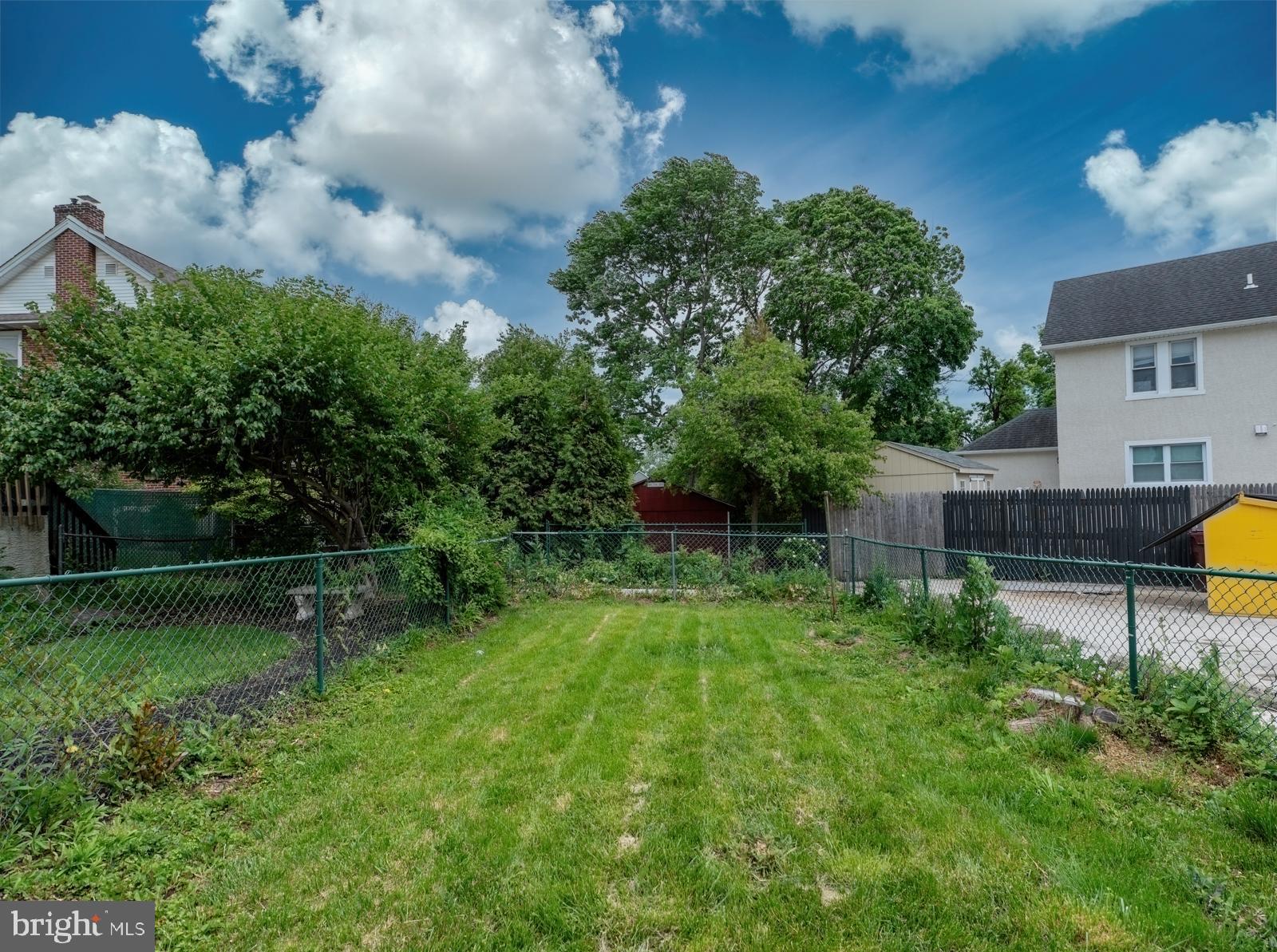 KING MANOR - Residential