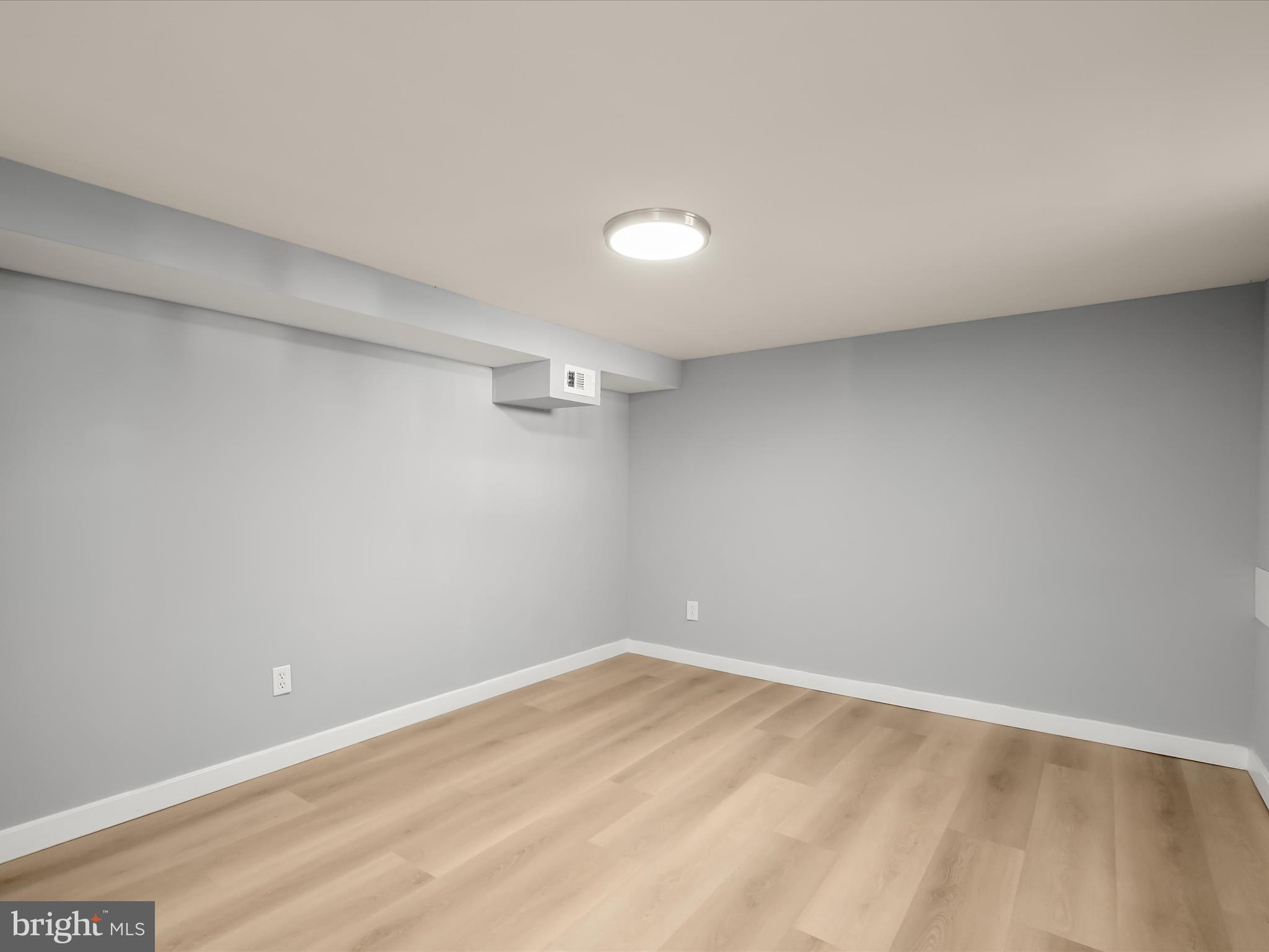 BROOKLYN - Residential