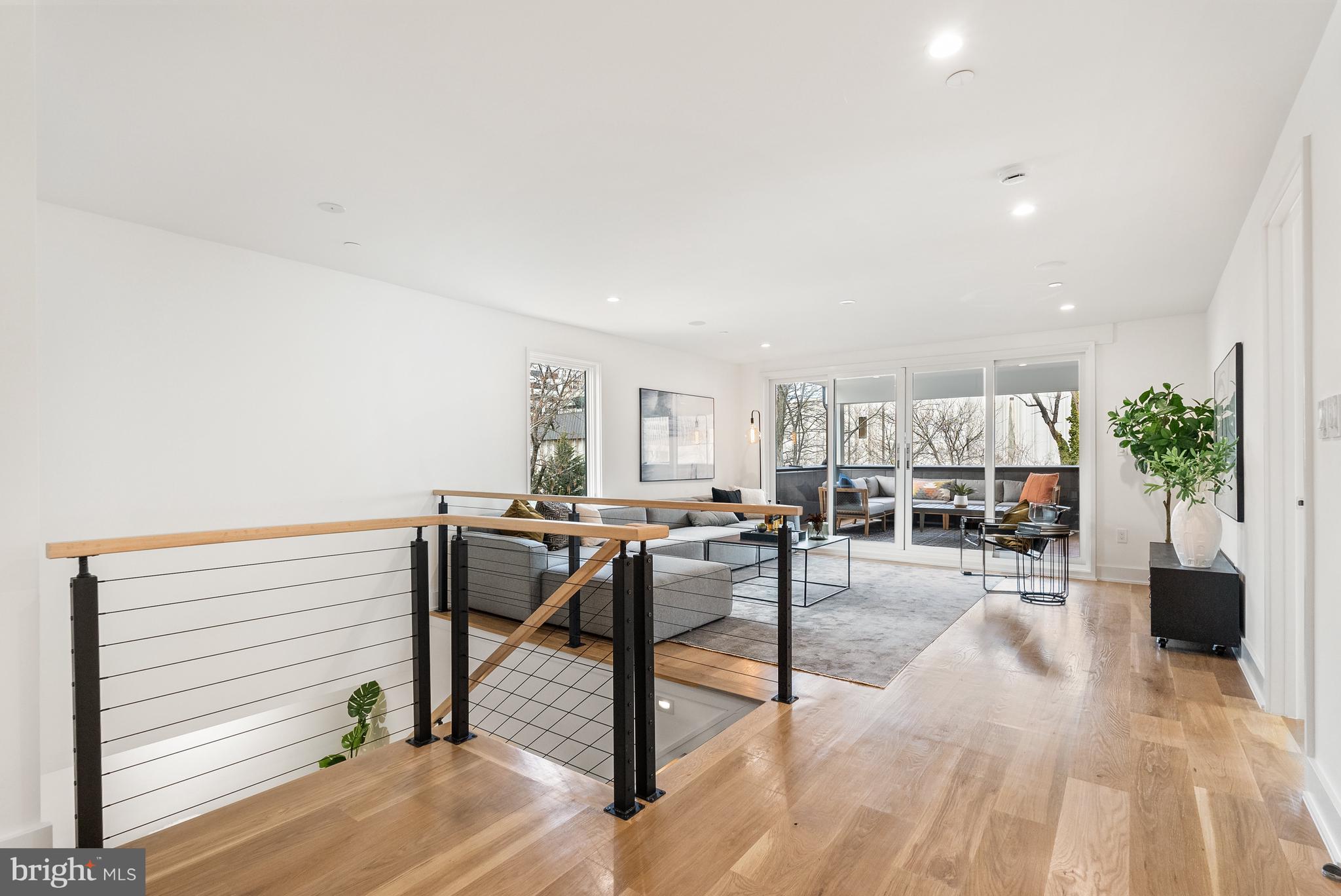 CHEVY CHASE - Residential