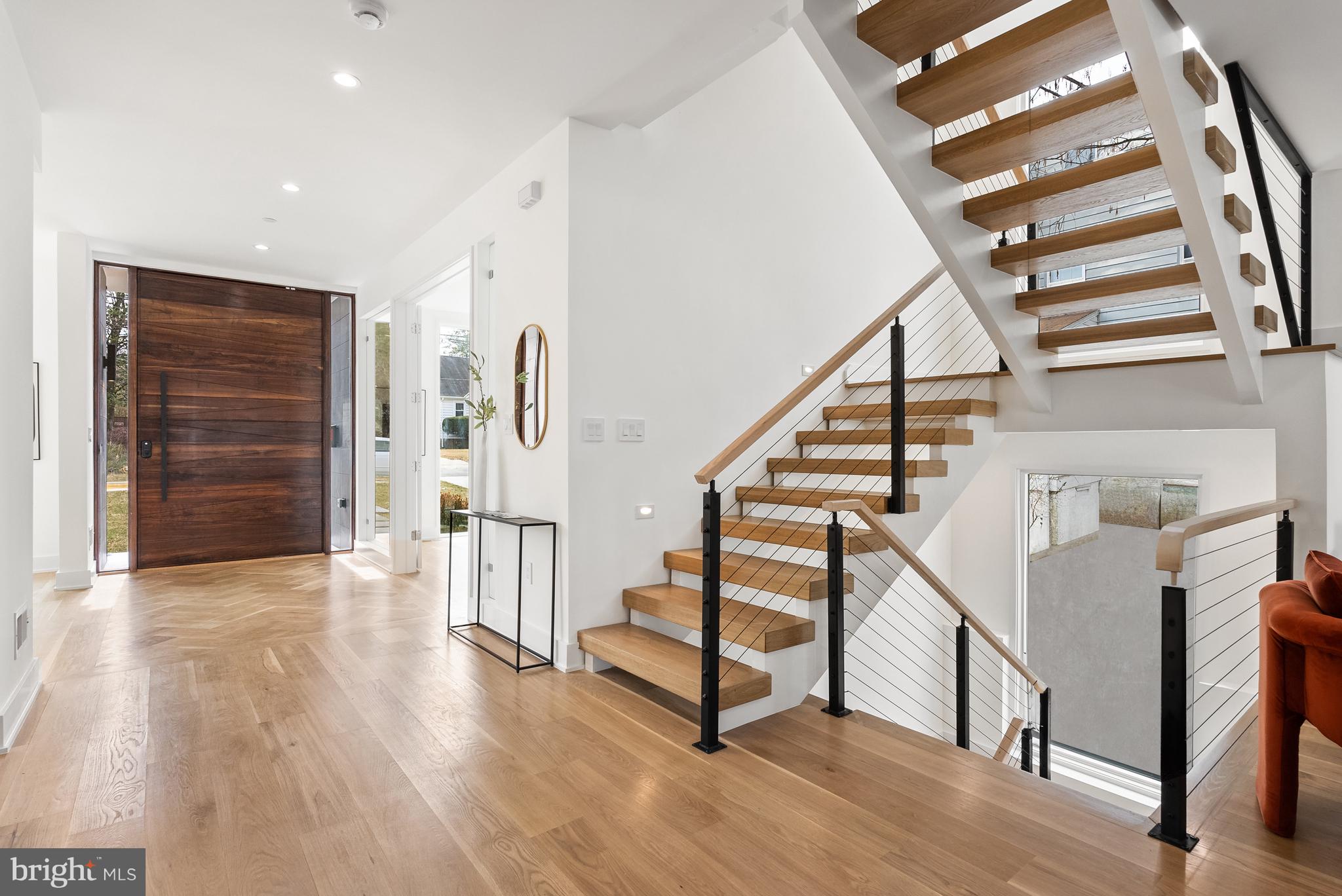 CHEVY CHASE - Residential