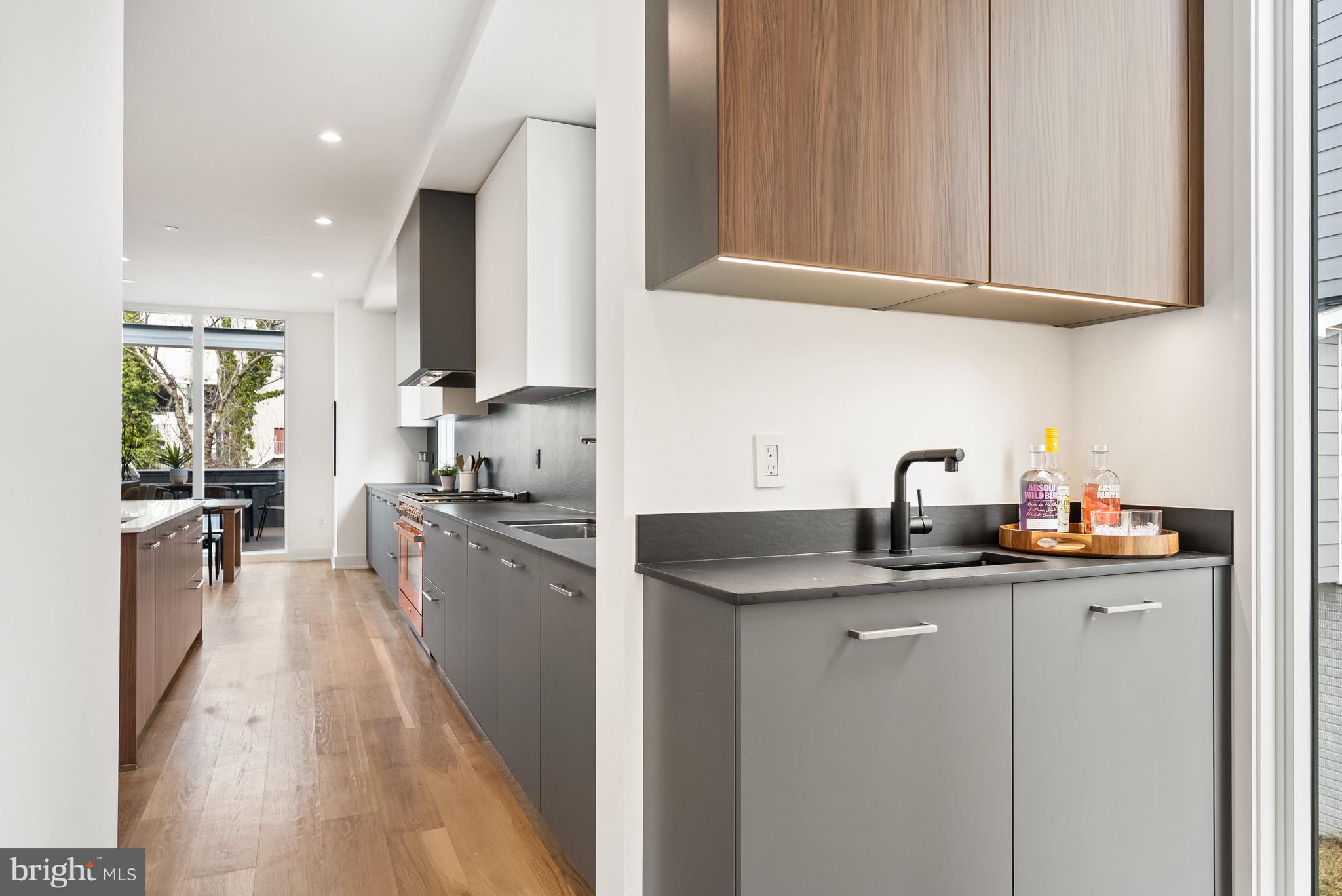 CHEVY CHASE - Residential